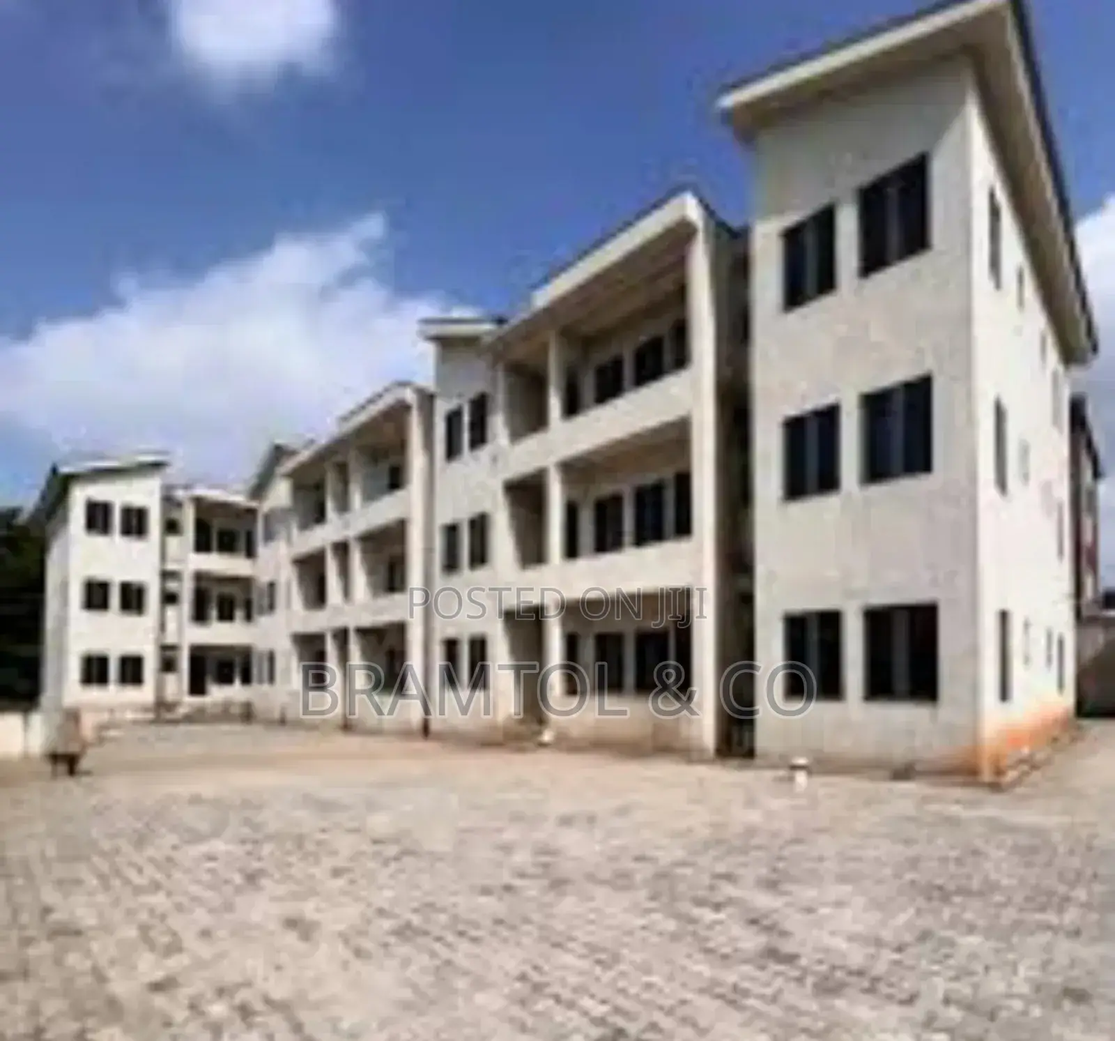 17 Units of 2bedroom Flats for Residence, Airbnb, Office or School in Garki 2