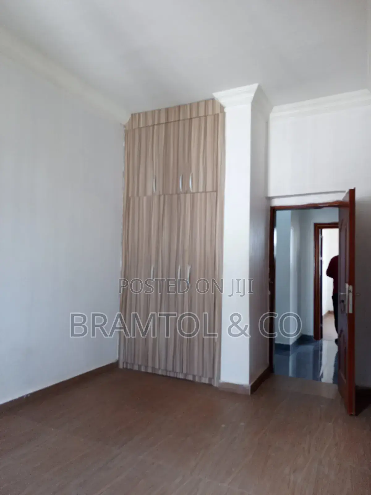 17 Units of 2bedroom Flats for Residence, Airbnb, Office or School in Garki 2