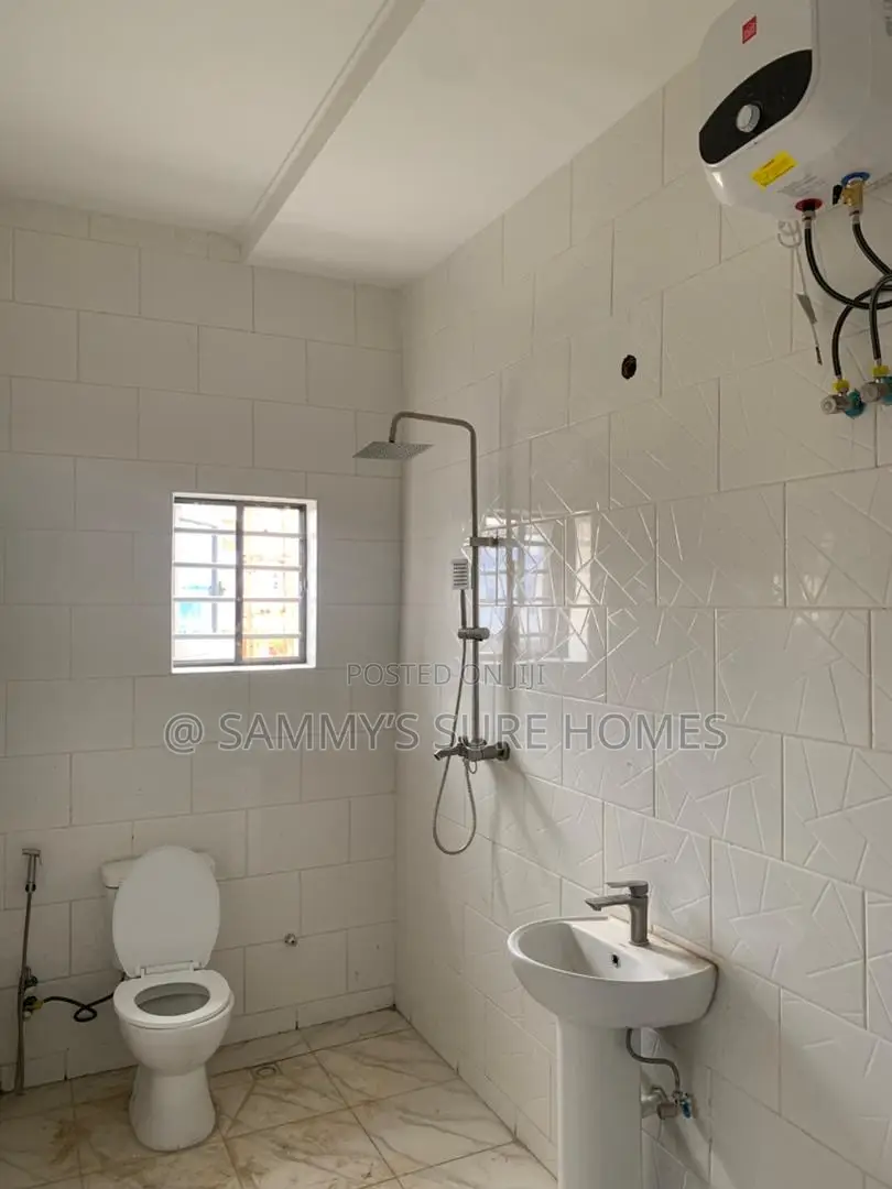 1bdrm Room & Parlour in Rock Vill Estate for rent in Dawaki