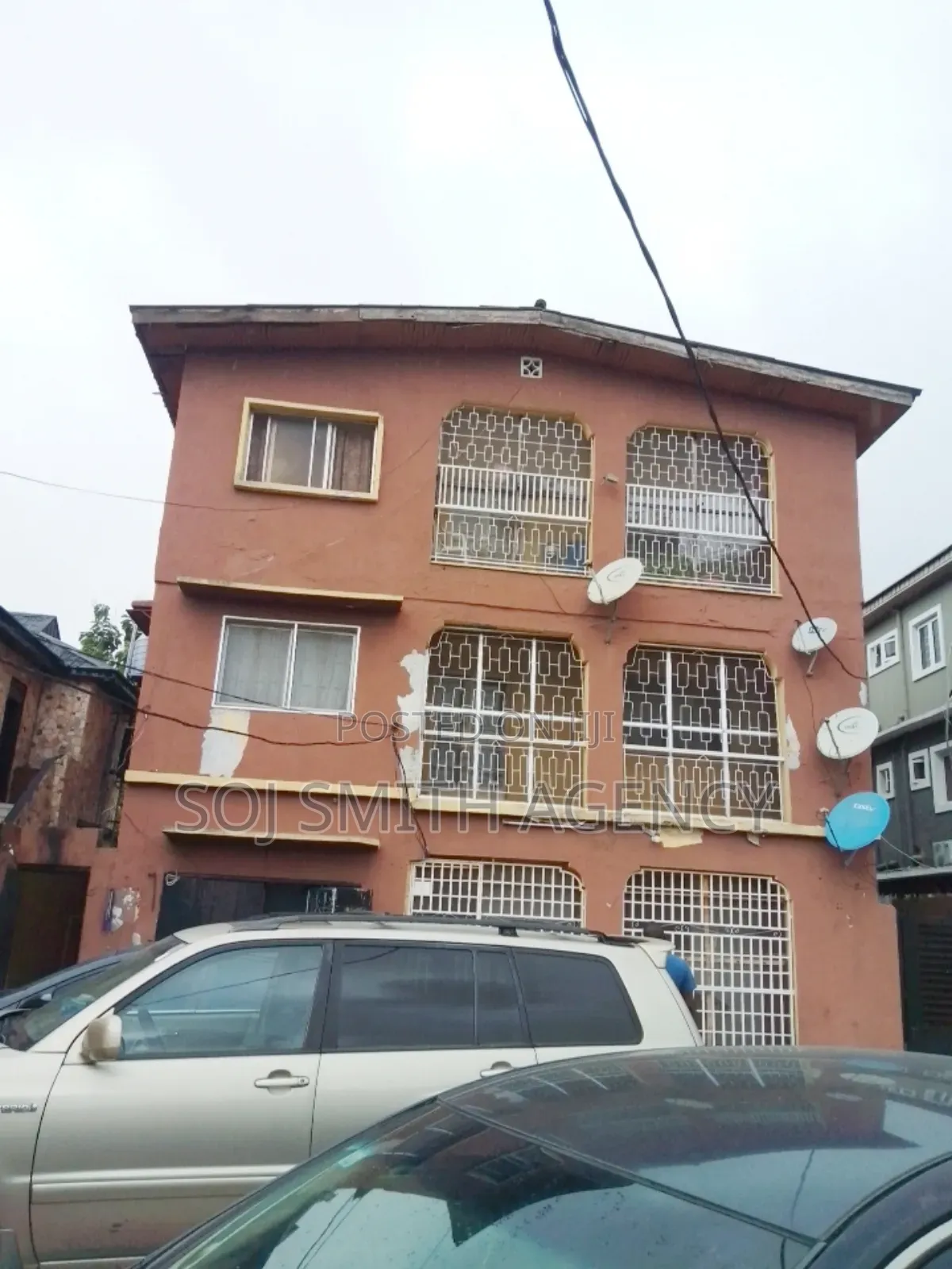 3bdrm Block of Flats in Ojuelegba for sale in Ojuelegba