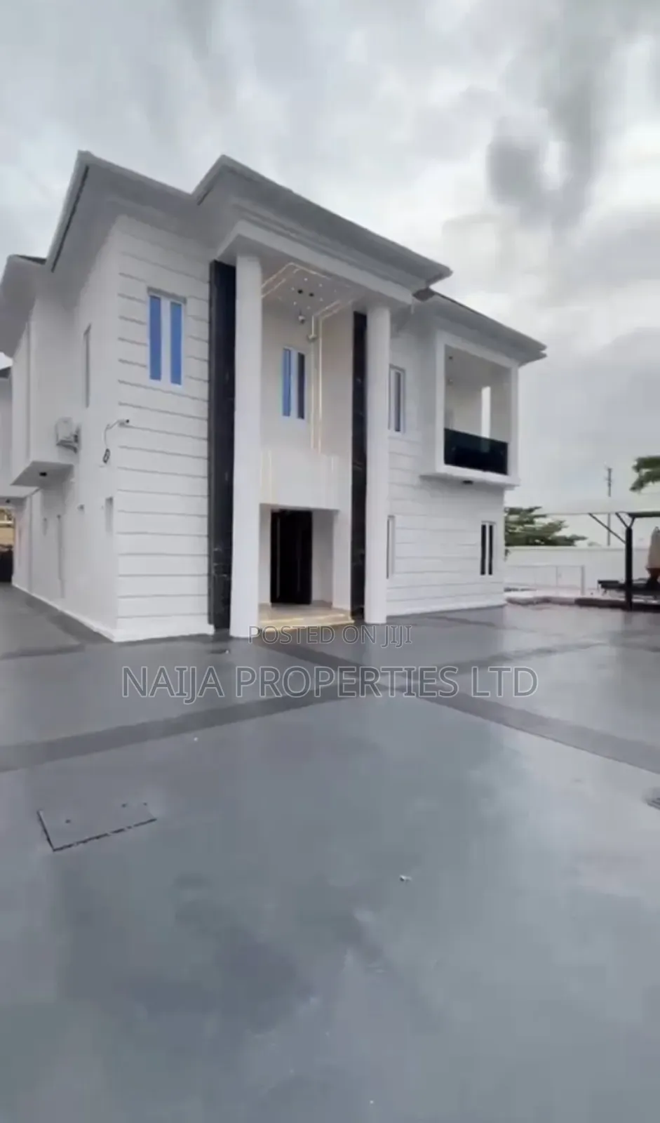 5bdrm Duplex in Osapa London, Lekki for sale in Lekki