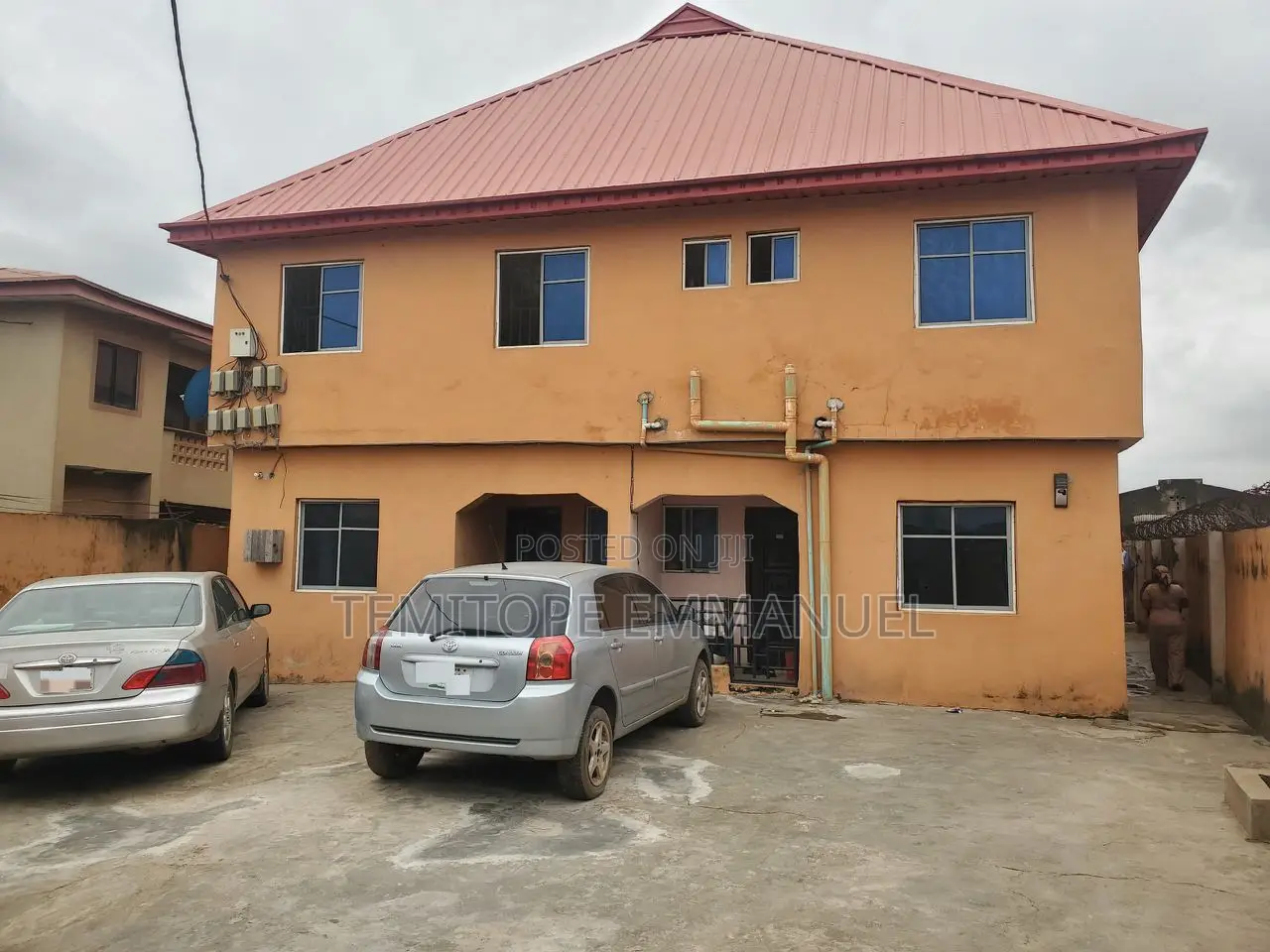 Furnished 8bdrm House in Alakuko Lagos for sale in Alakuko