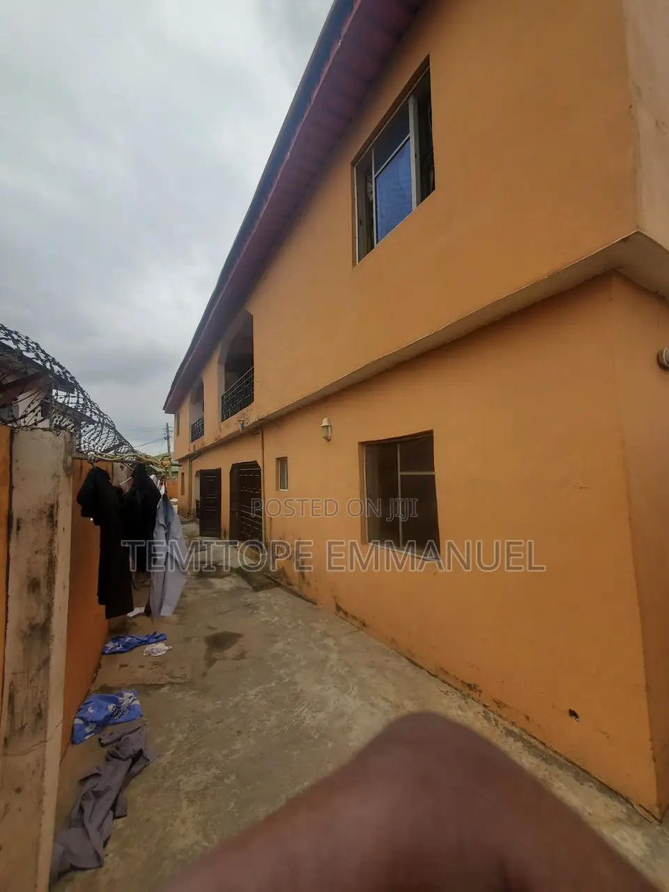 Furnished 8bdrm House in Alakuko Lagos for sale in Alakuko