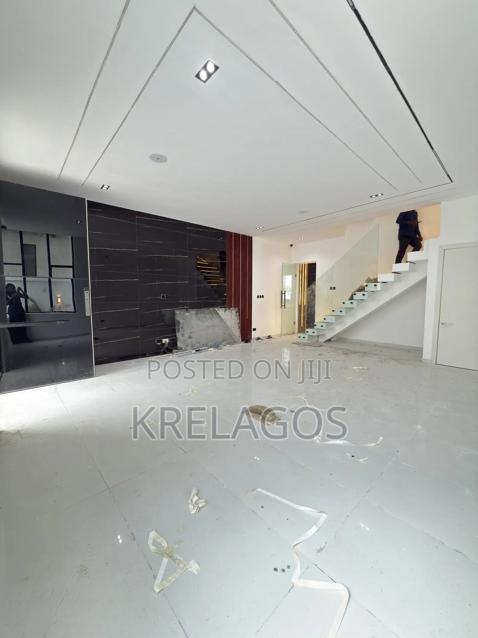 4bdrm Duplex in Orchid, Chevron for sale in Chevron