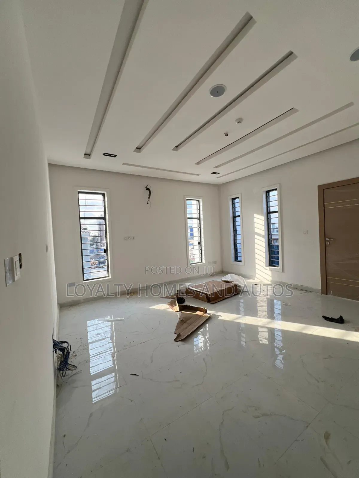 5bdrm Duplex in Omole Phase 1 Ikeja for sale in Omole Phase 1