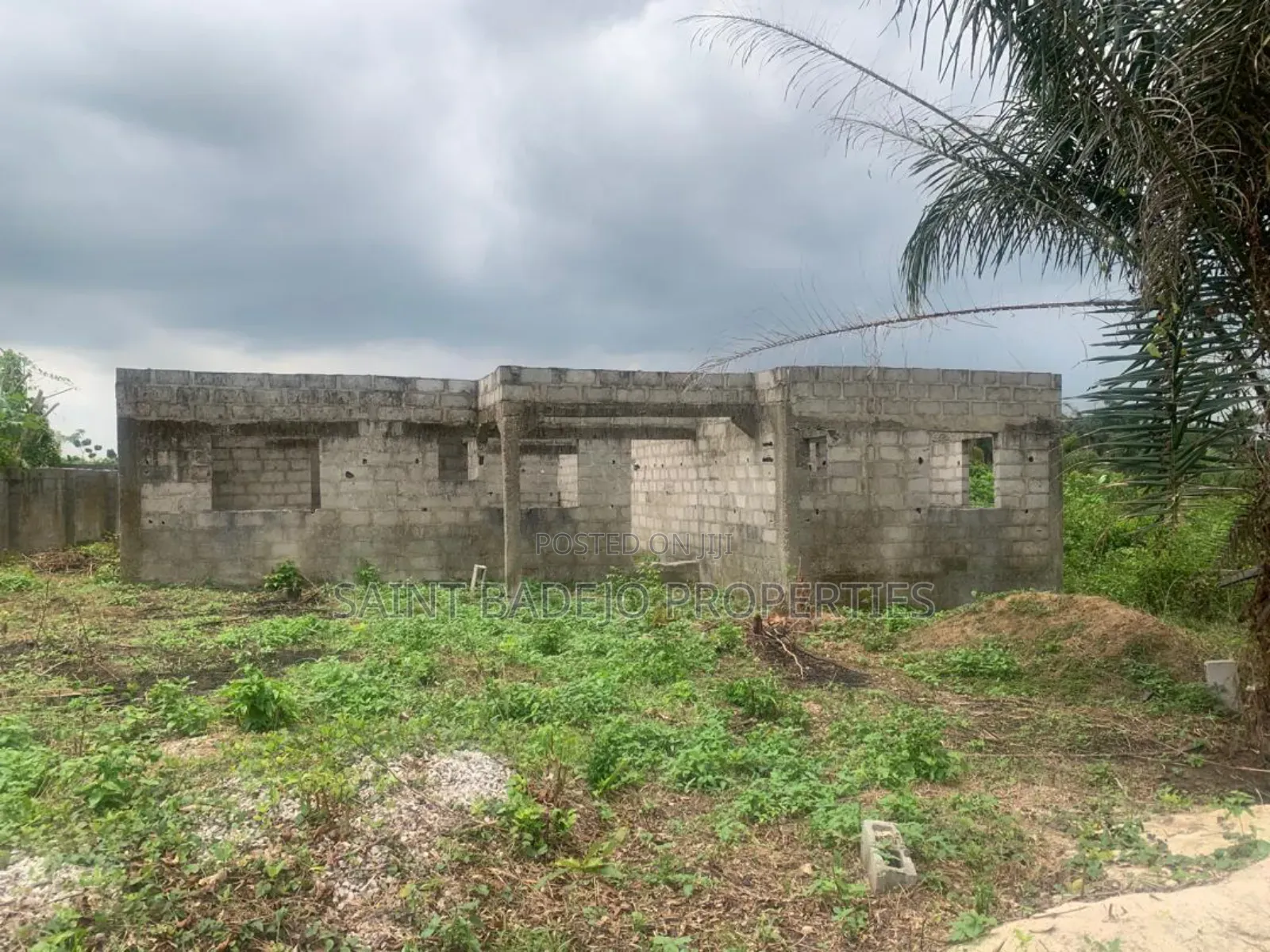 3bdrm Block of Flats in Immaculate Phase 2, Gberigbe for sale in Gberigbe