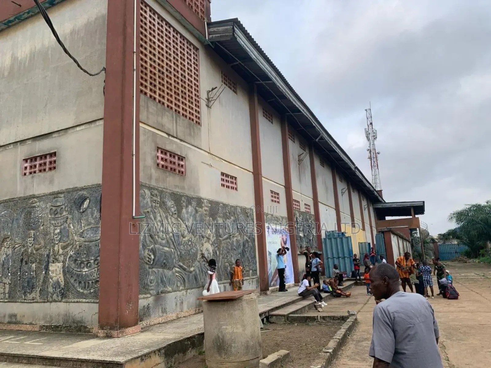 Warehouse for Sale in Igando / Ikotun/Igando