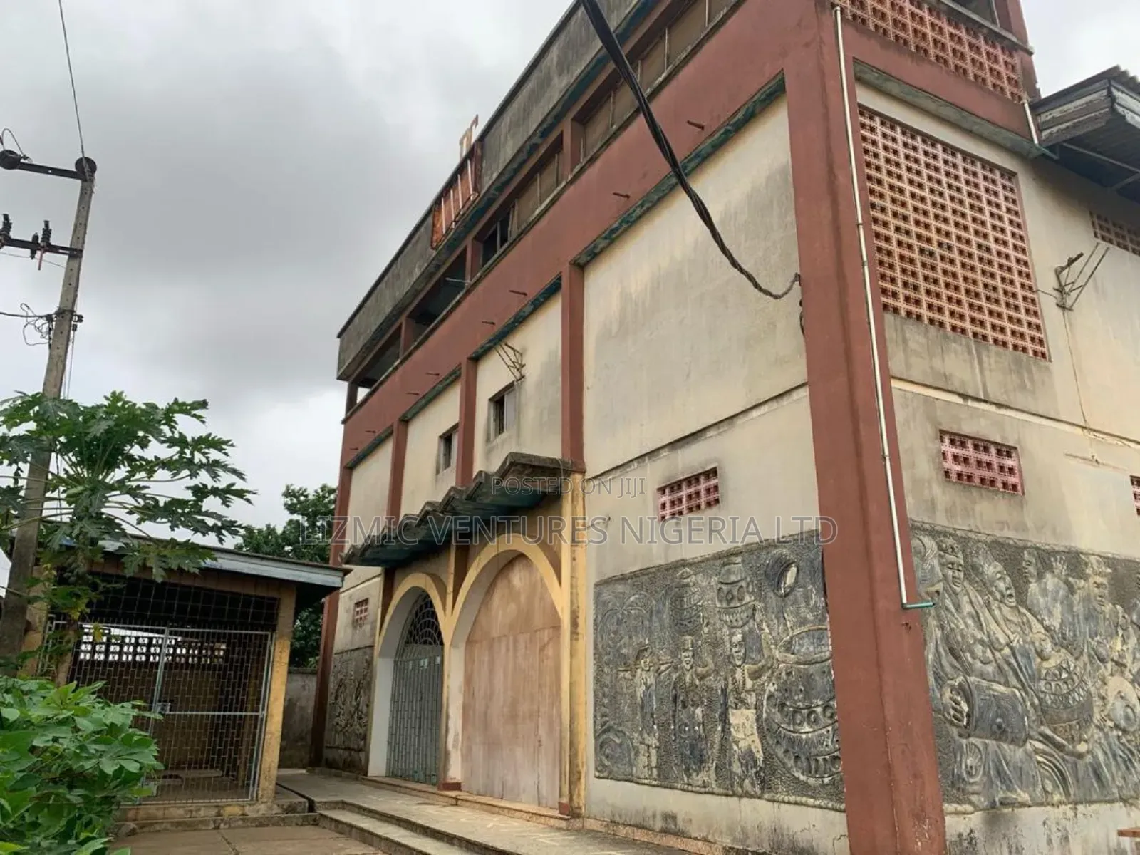Warehouse for Sale in Igando / Ikotun/Igando