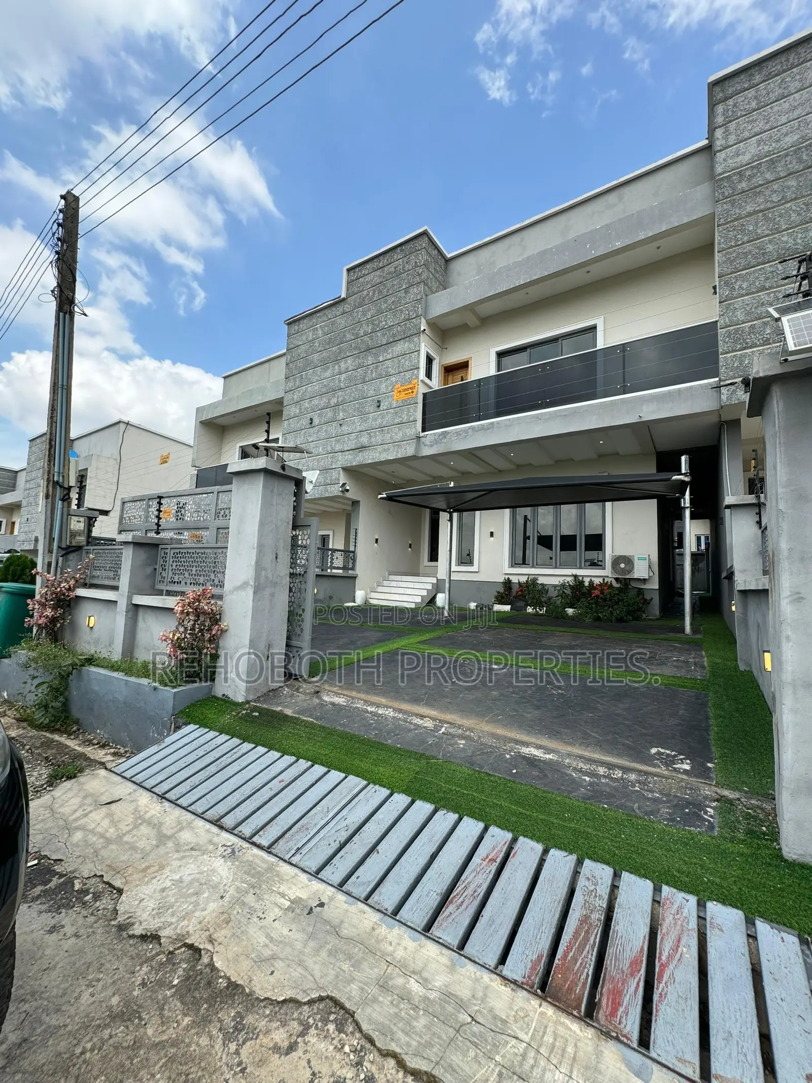 3bdrm Duplex in Calton, Akobo for sale in Akobo