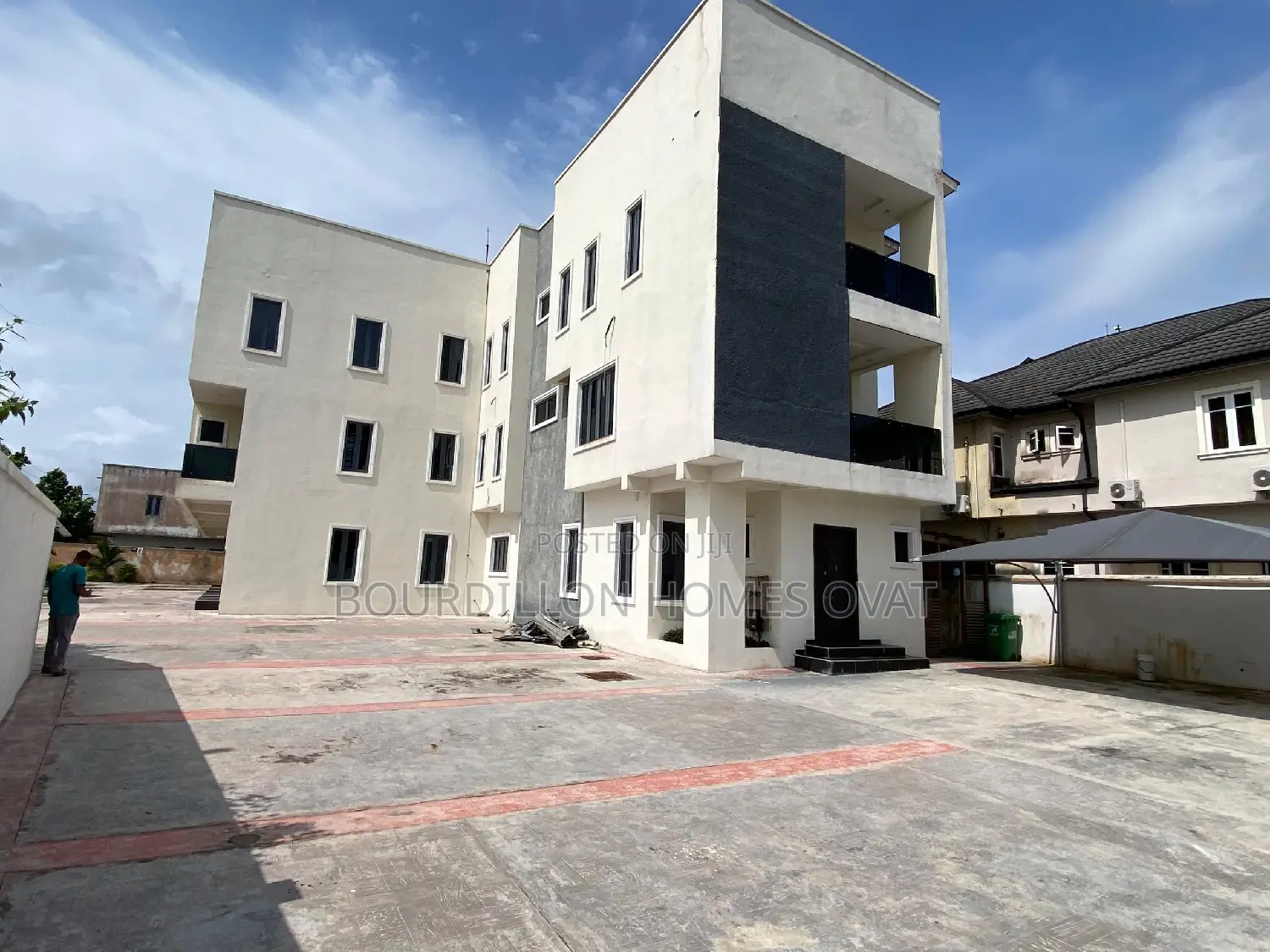 4bdrm Duplex in Sangotedo for sale in Sangotedo