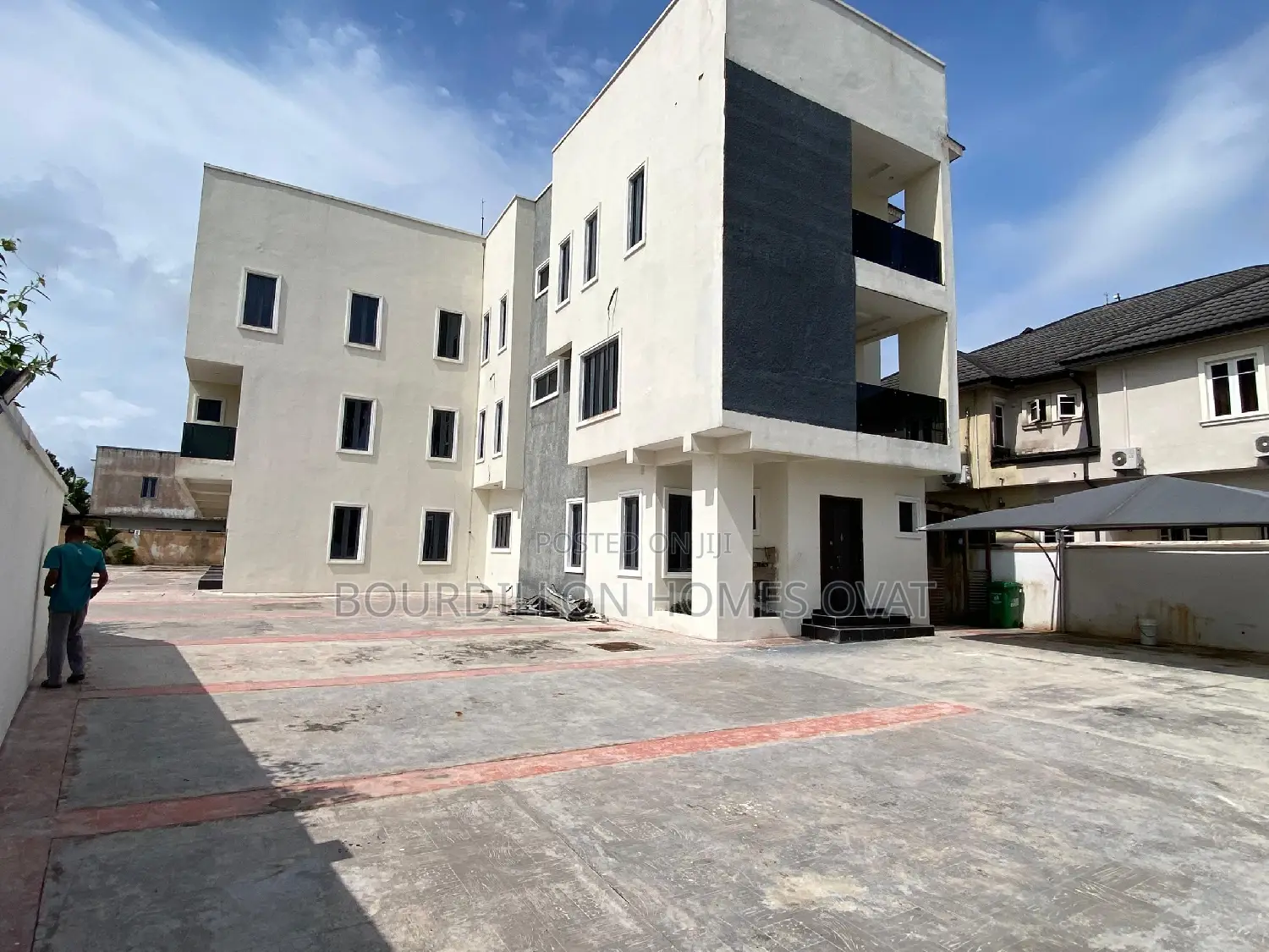 4bdrm Duplex in Sangotedo for sale in Sangotedo
