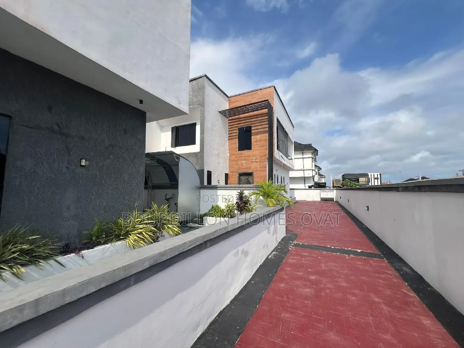 5bdrm Duplex in Sangotedo for sale in Sangotedo