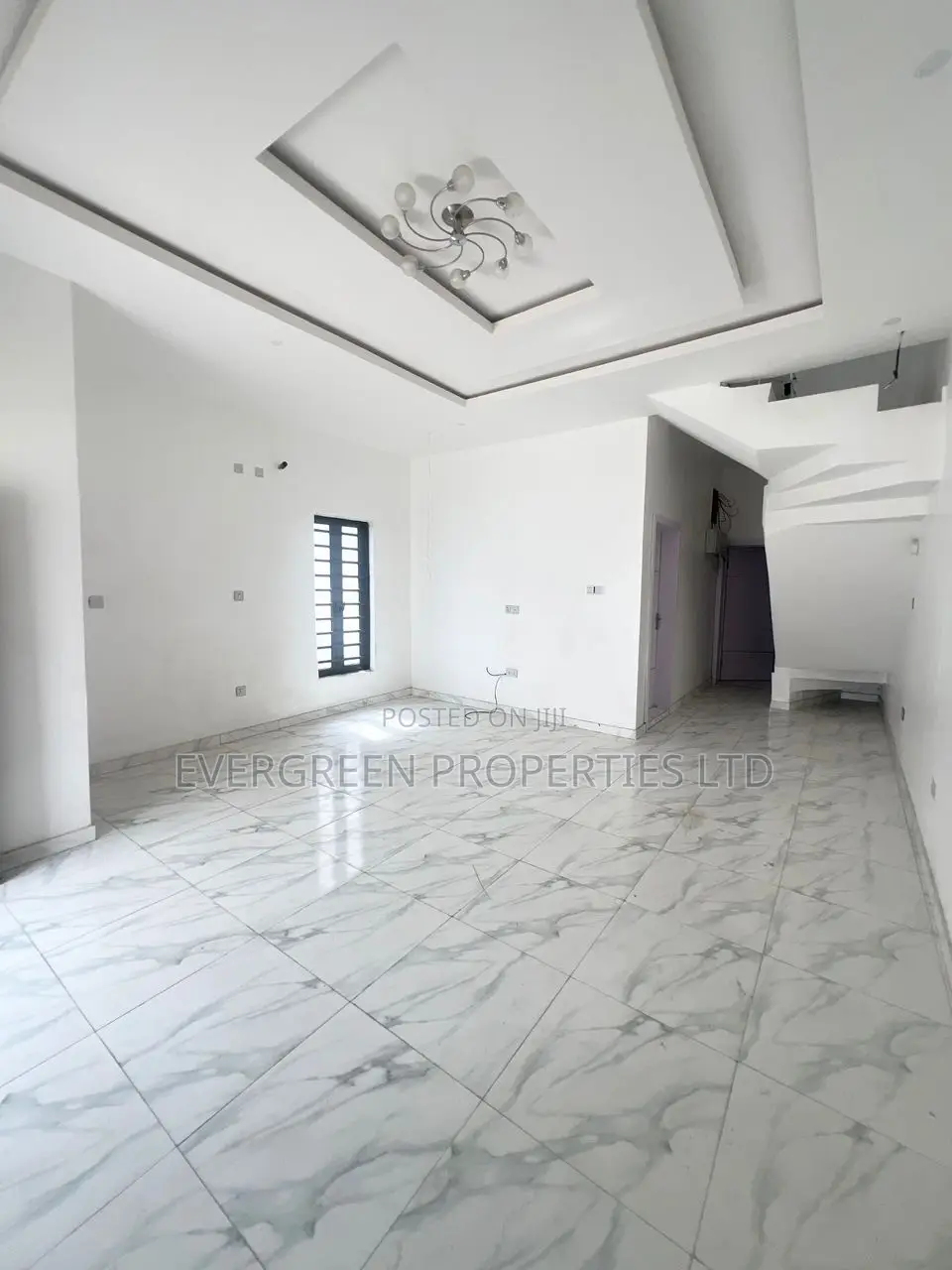 4bdrm Duplex in Lekki Phase 1 for sale in Lekki Phase 1