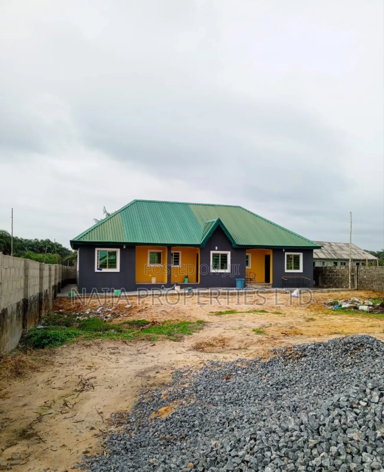 1bdrm Block of Flats in Ibeju-Agbe for sale in Ibeju-Agbe