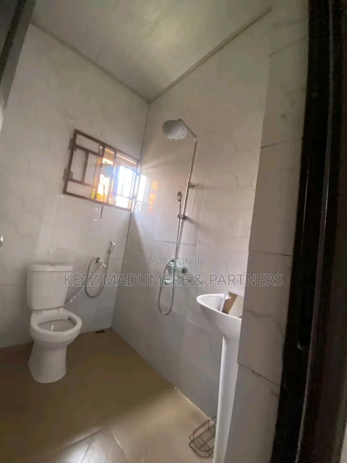 1bdrm Apartment in Sars Road Port for rent in Port-Harcourt