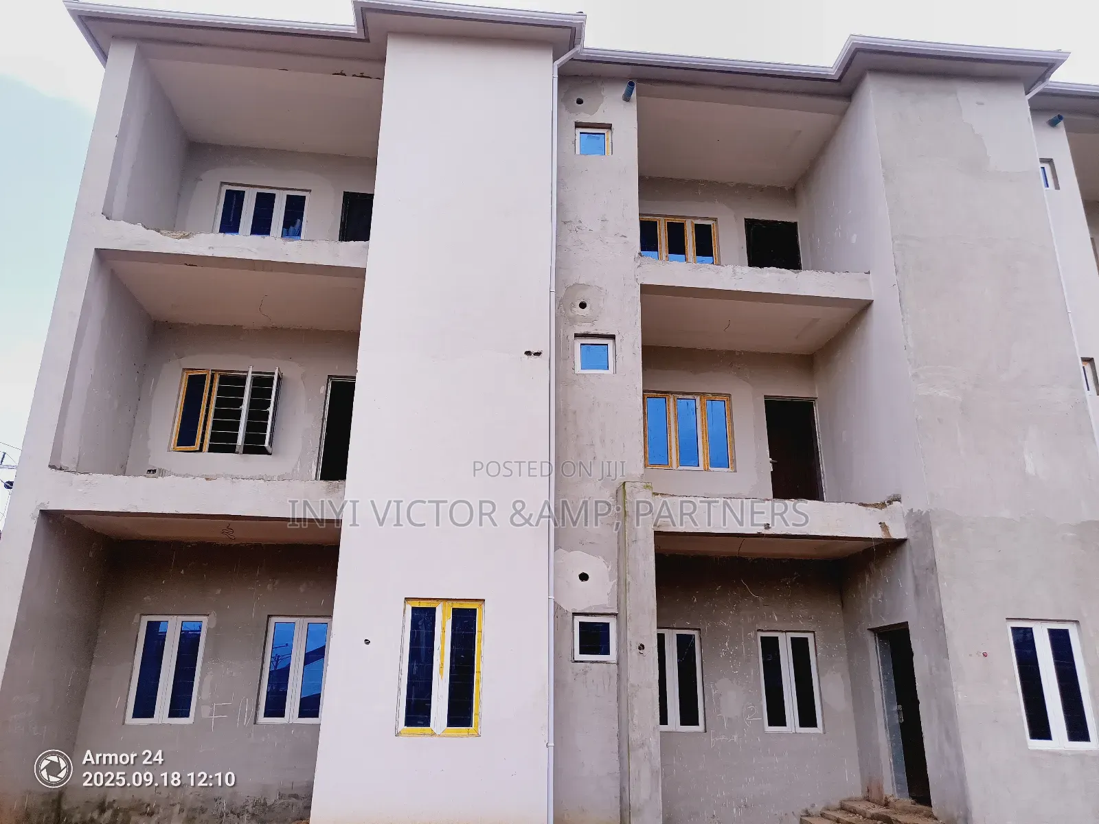 4bdrm Townhouse/Terrace in 1916 Estate, Life Camp for sale in Life Camp