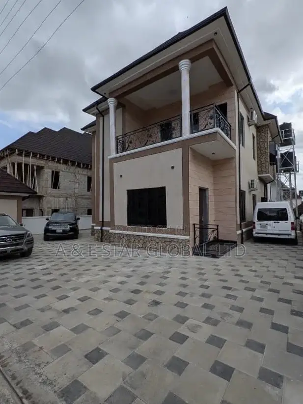 Furnished 6bdrm Duplex in Summit Estate, FHA for sale in FHA