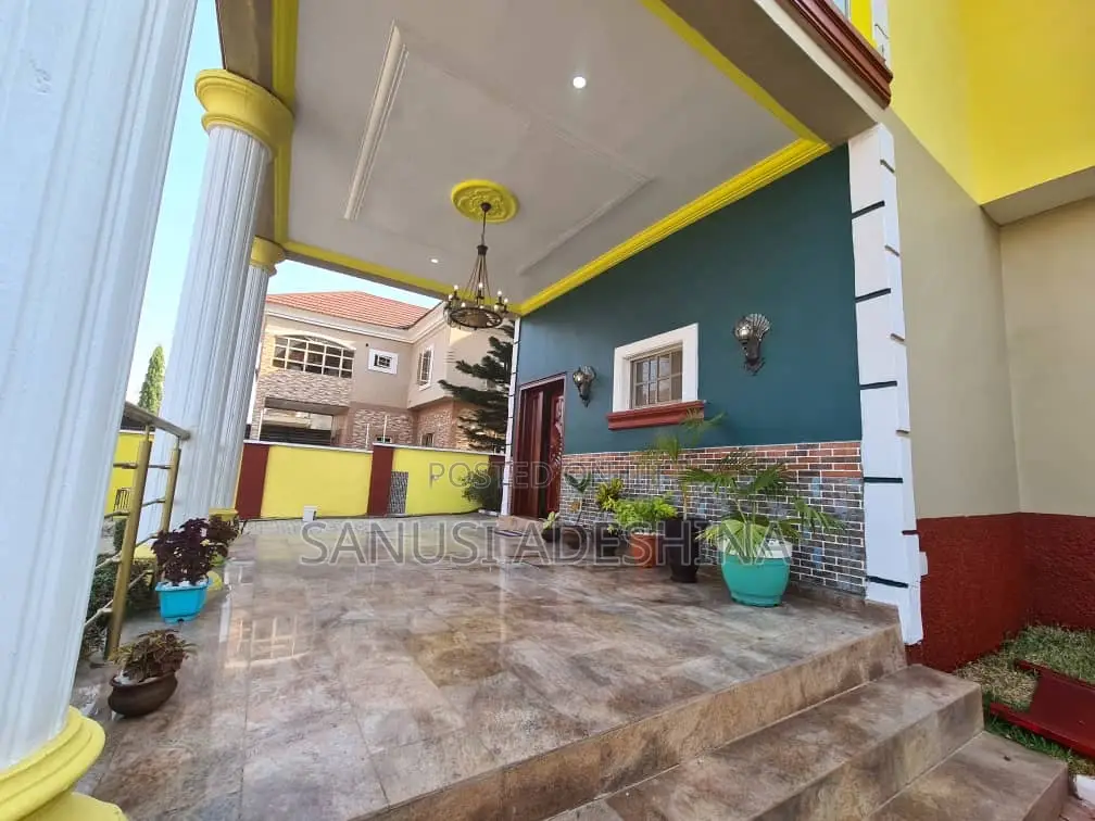 6bdrm House in Gwarimpa Estate,Fct for sale in Abuja (FCT)