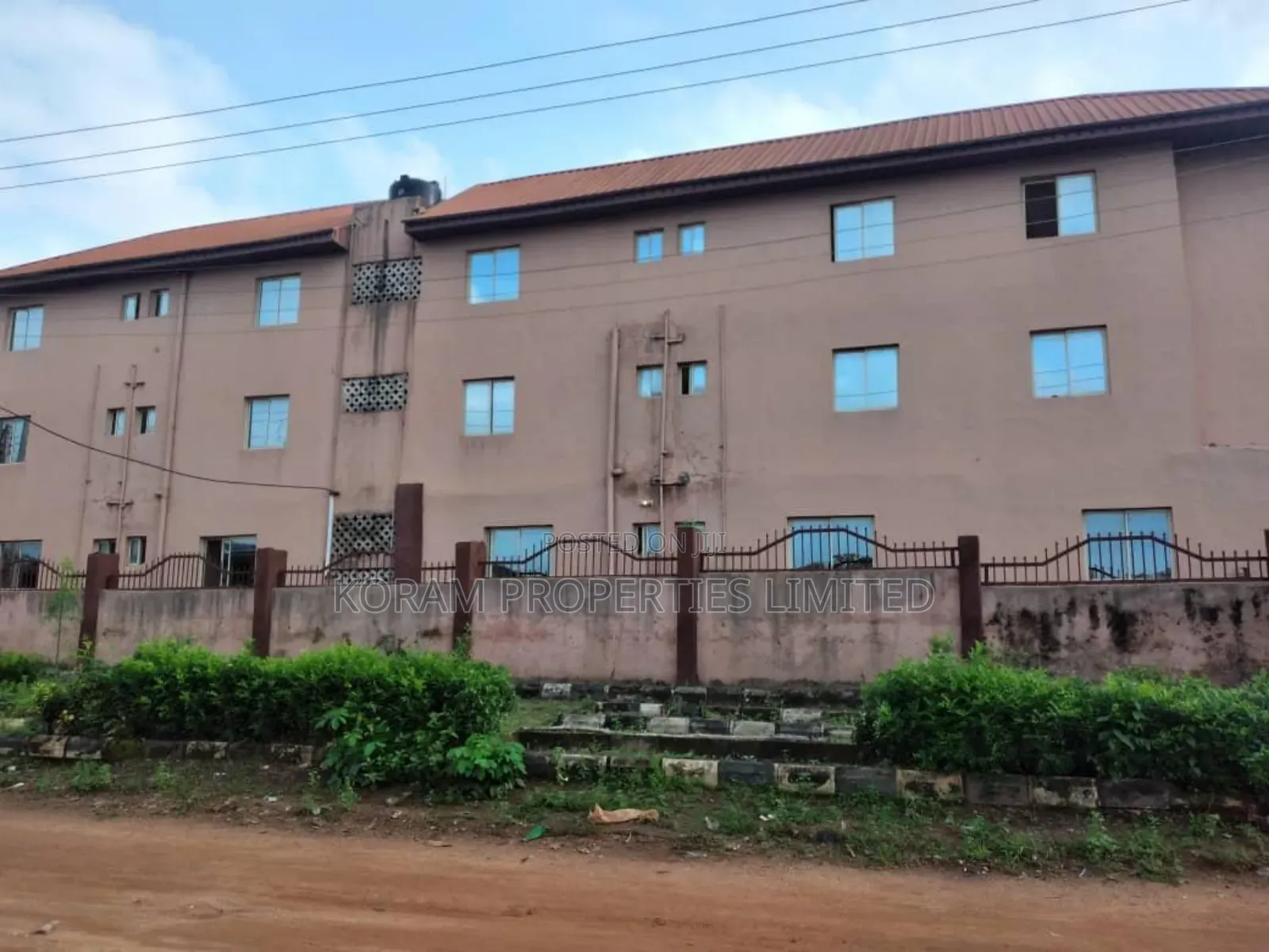 Studio Apartment in Funnab Alabata, Odeda for sale in Odeda