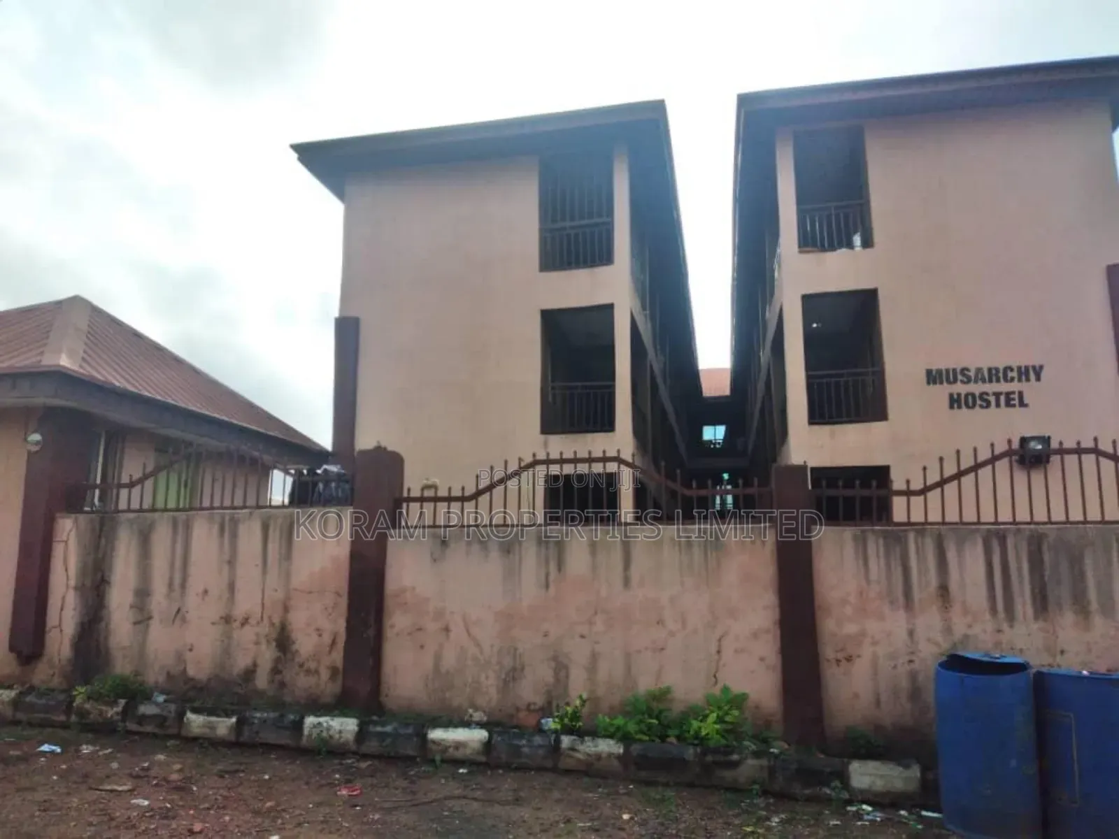 Studio Apartment in Funnab Alabata, Odeda for sale in Odeda