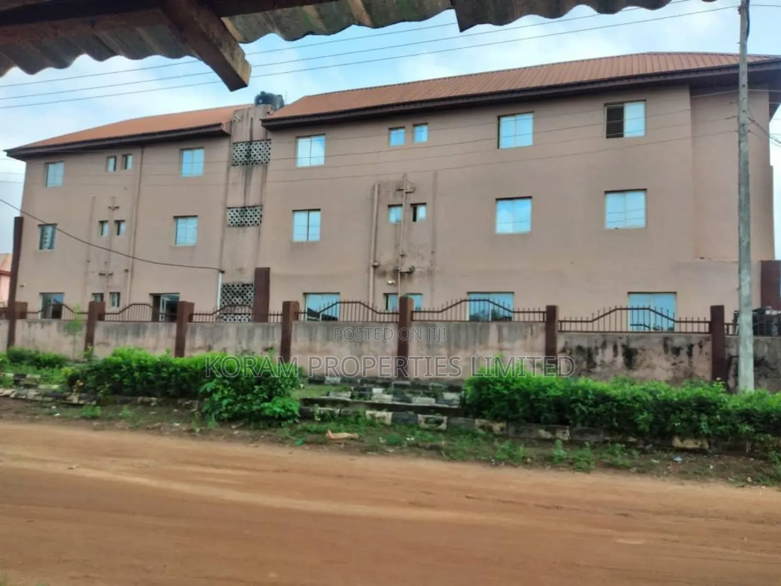 Studio Apartment in Funnab Alabata, Odeda for sale in Odeda