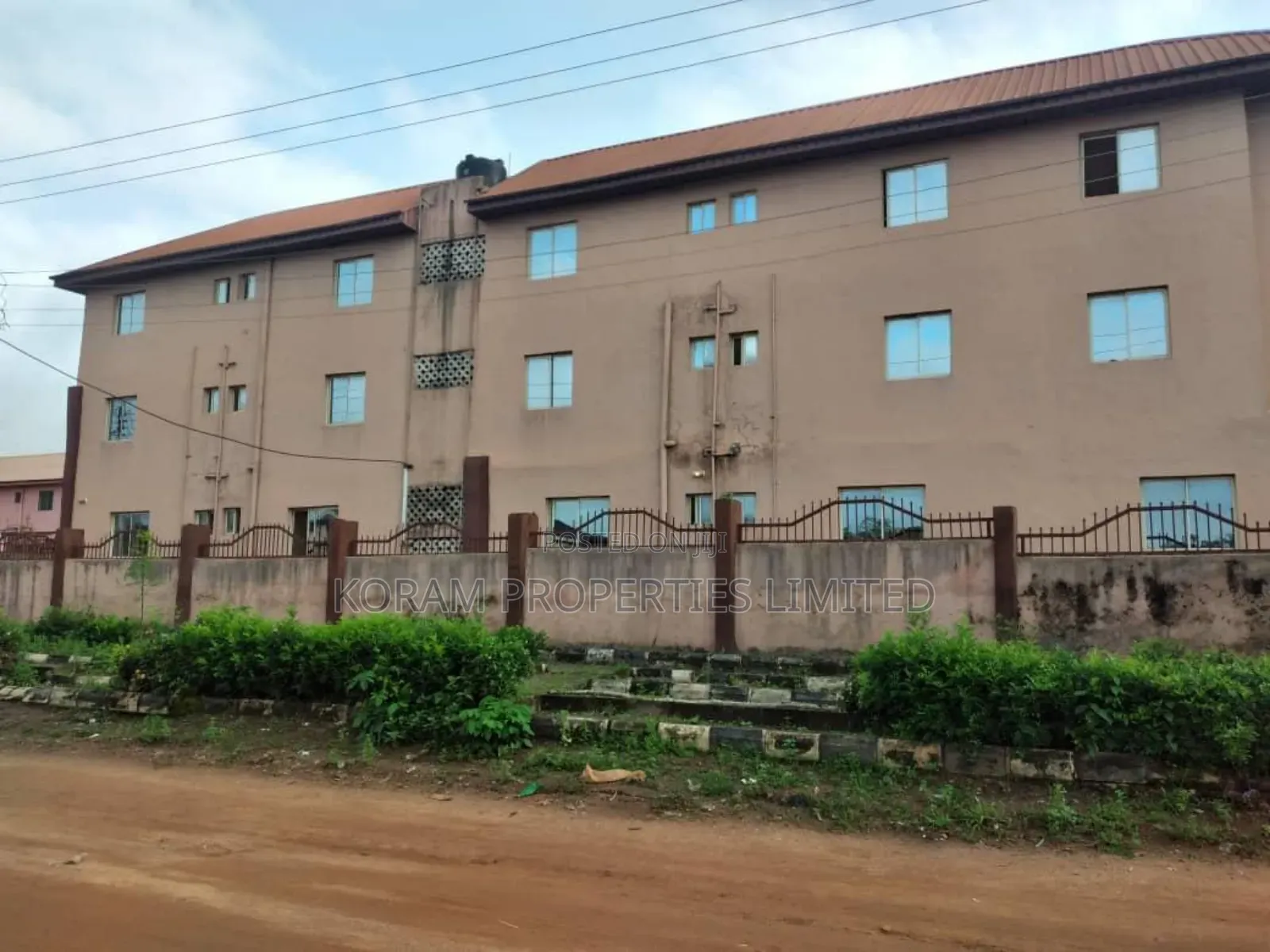 Studio Apartment in Funnab Alabata, Odeda for sale in Odeda