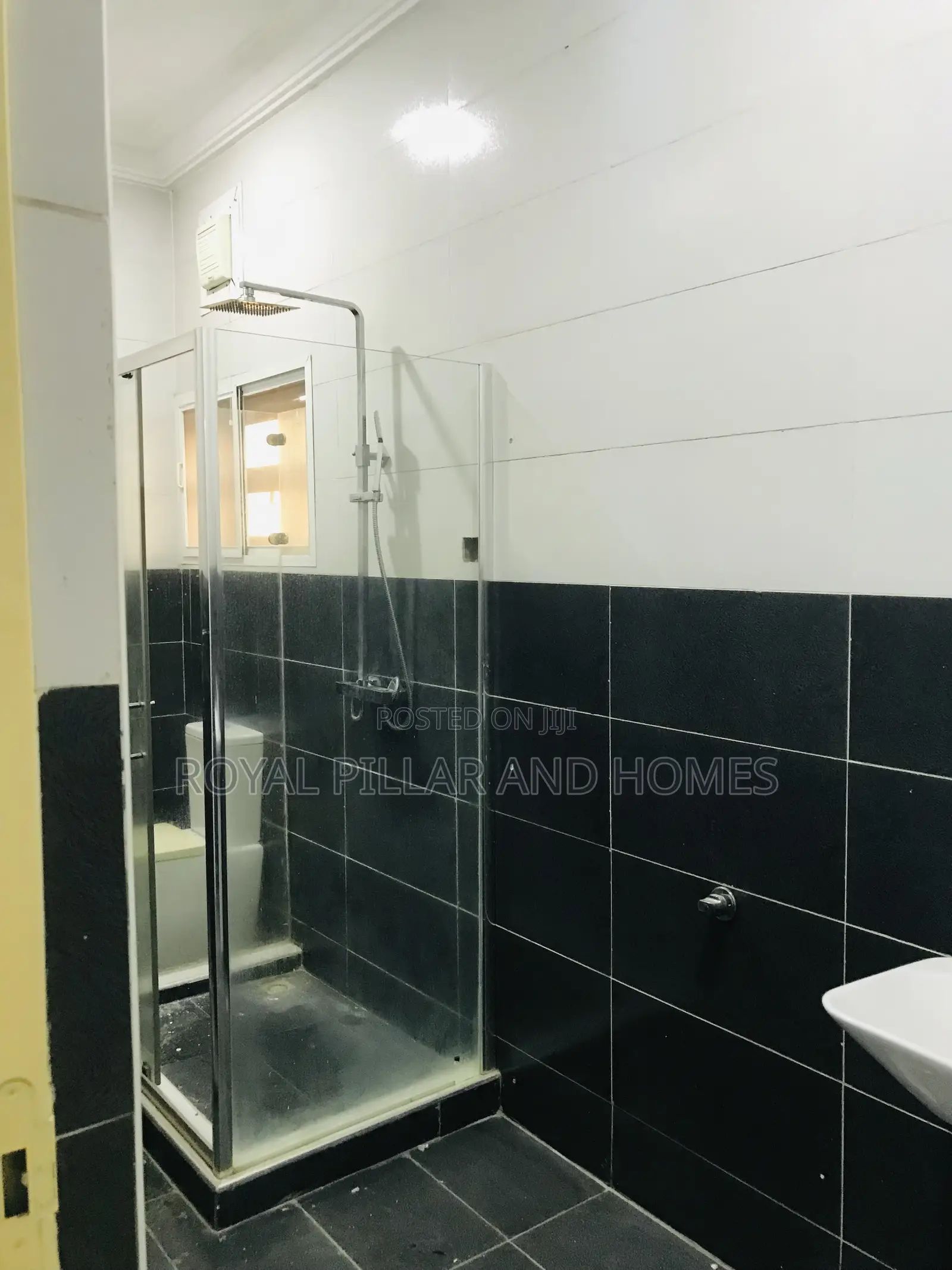 4bdrm Townhouse / Terrace in Mabuchi, Mabushi for rent in Mabushi