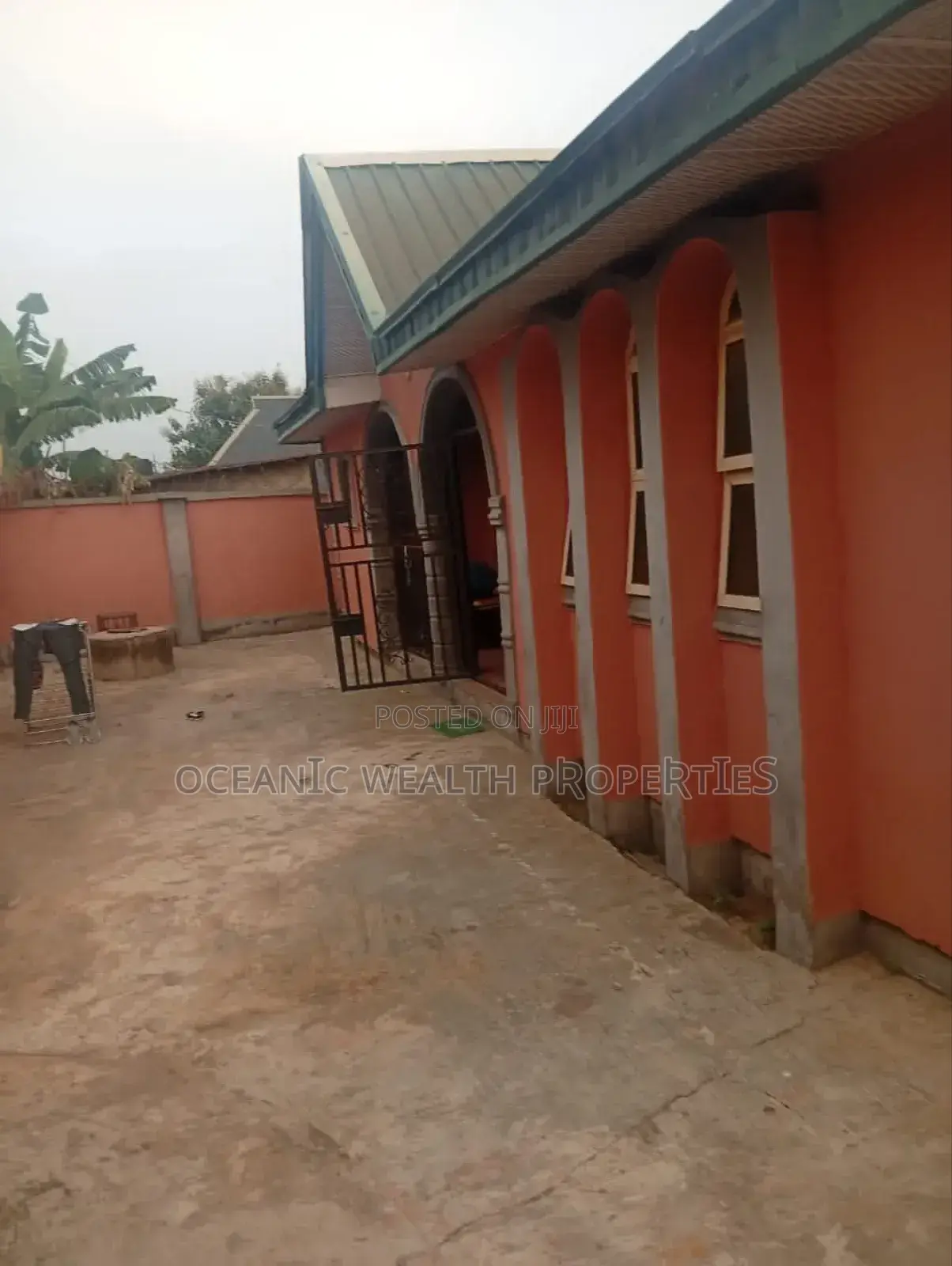 2bdrm Bungalow in Ibugbe Alayo, Egbeda for sale in Egbeda