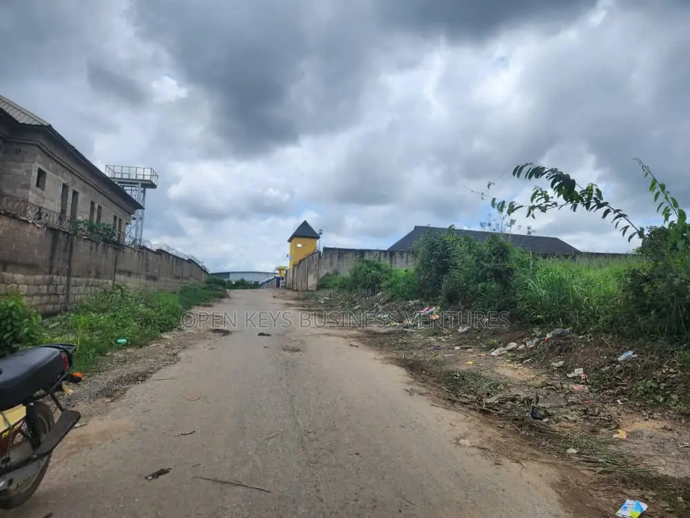 An Acre With Two Plots of Land in a Strategic Location in Odo Ona