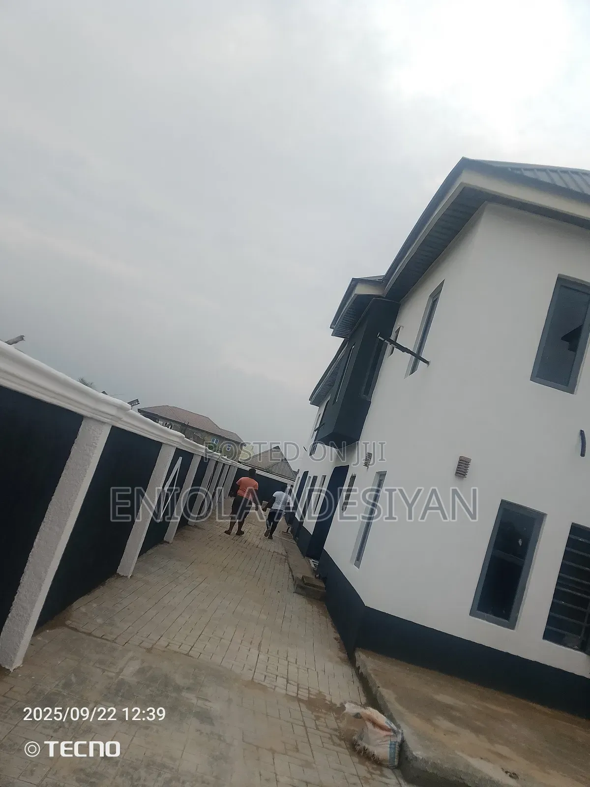Furnished 2bdrm Block of Flats in Bomode Oku Dangote, Igbogbo for rent in Igbogbo