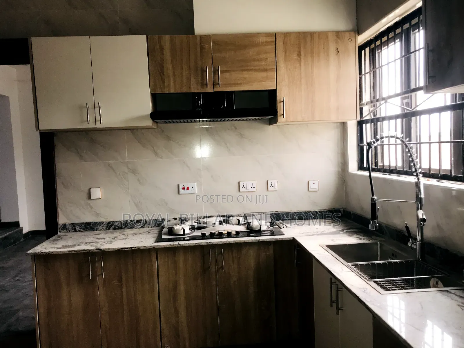 4bdrm Townhouse / Terrace in Idu By Nyzamia for rent in Idu Industrial