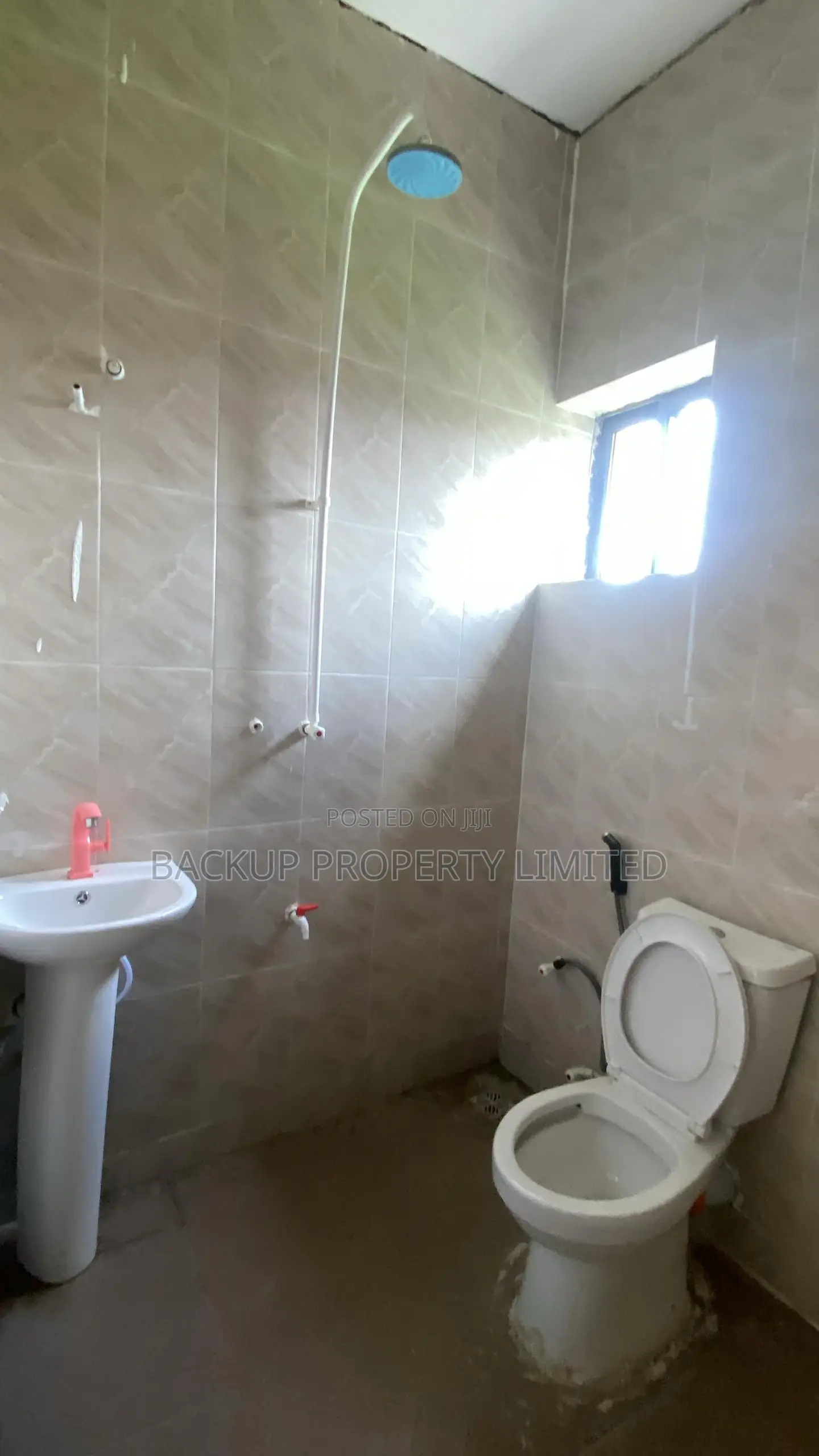 Mini Flat in Alagomeji for sale in Alagomeji