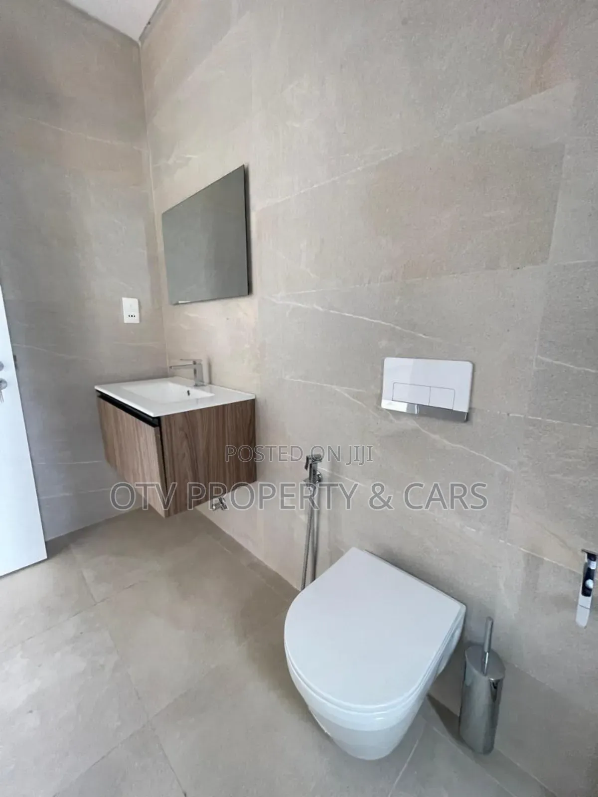 Furnished 6bdrm Duplex in Banana Island for sale in Banana Island