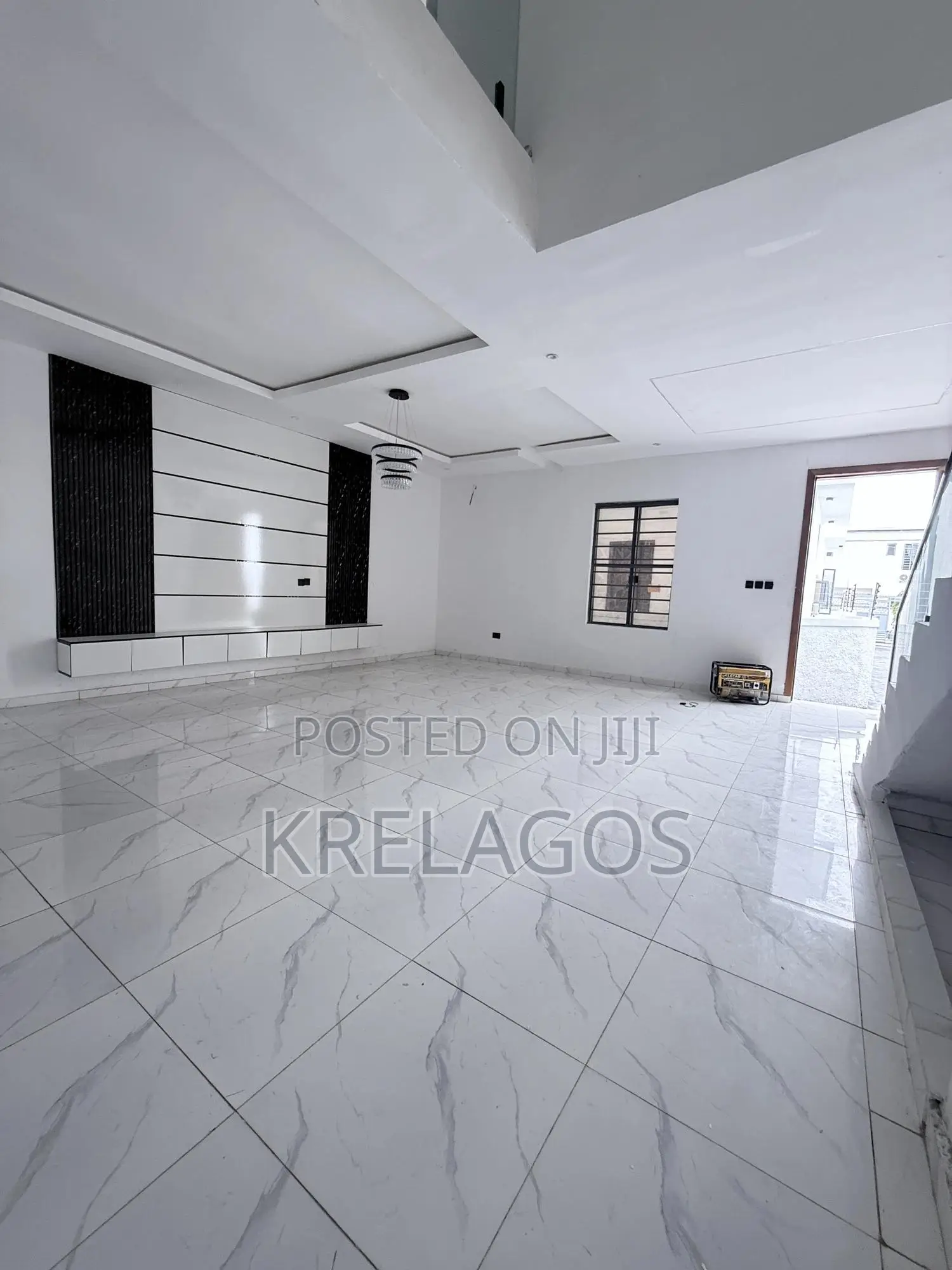 4bdrm Duplex in Ikota for sale in Ikota