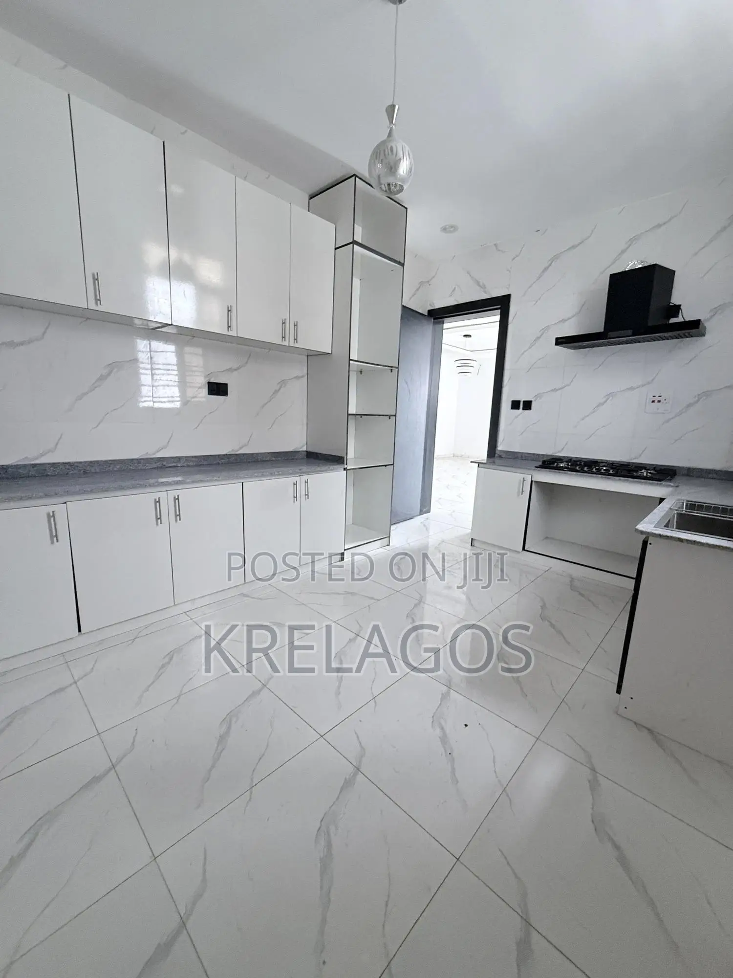 4bdrm Duplex in Ikota for sale in Ikota