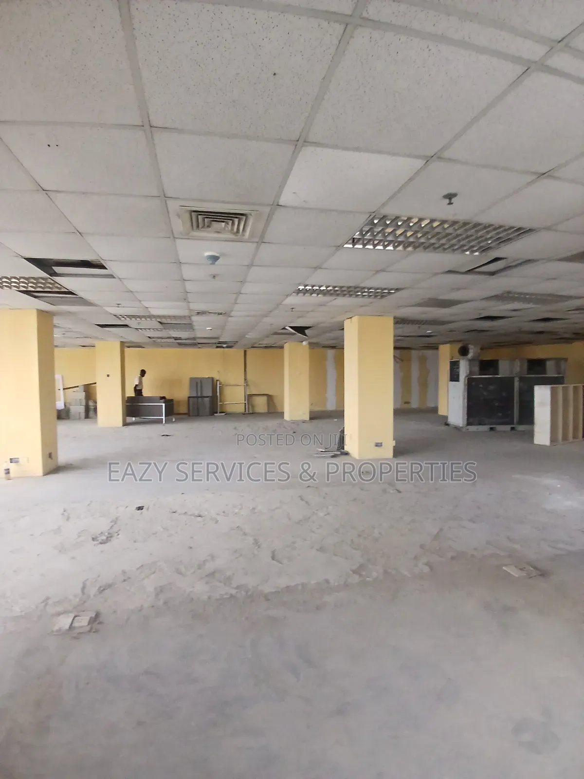 Fully Serviced 300sqm Office Space (3rd Floor) in Victoria Island