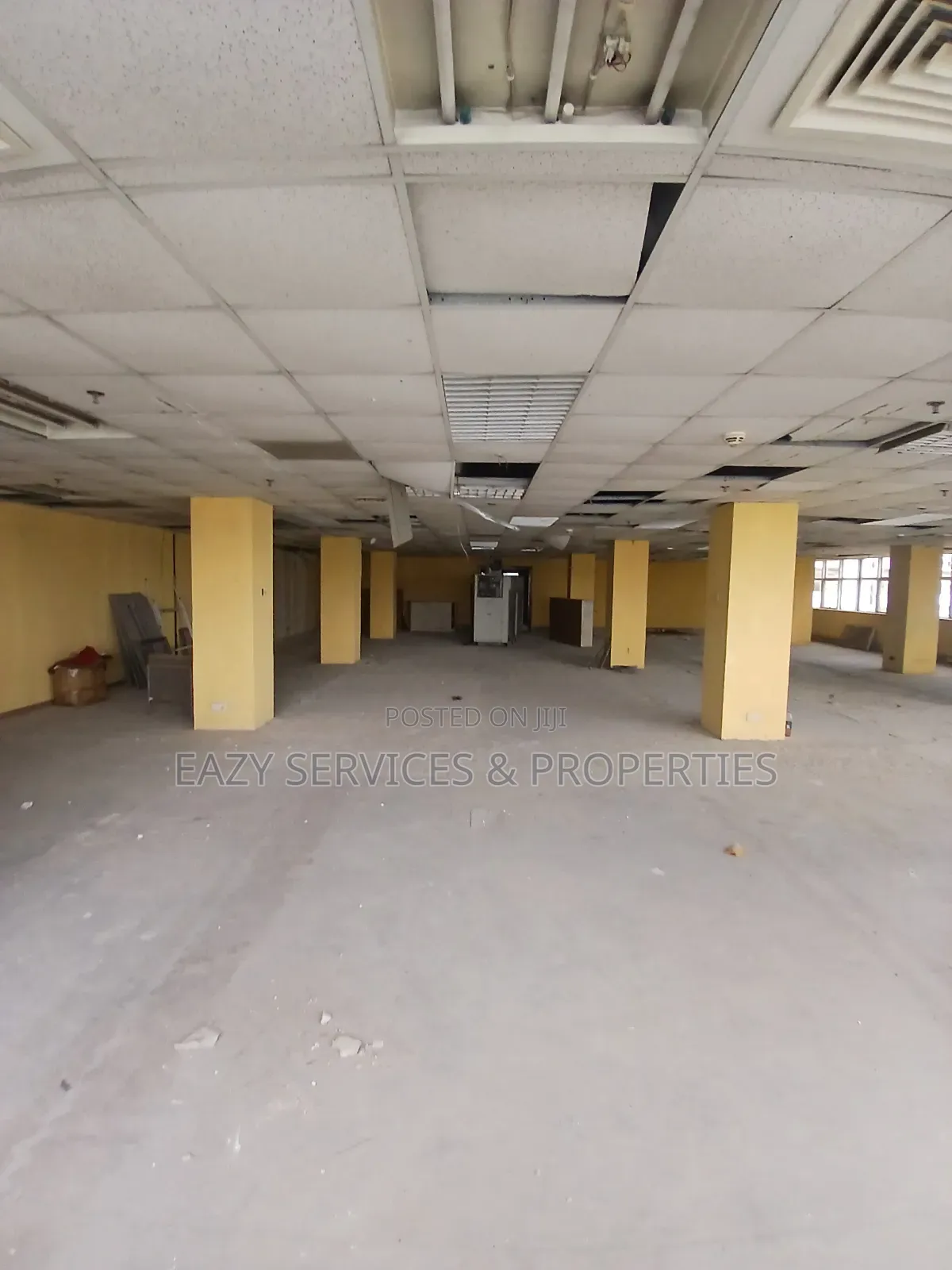 Fully Serviced 300sqm Office Space (3rd Floor) in Victoria Island