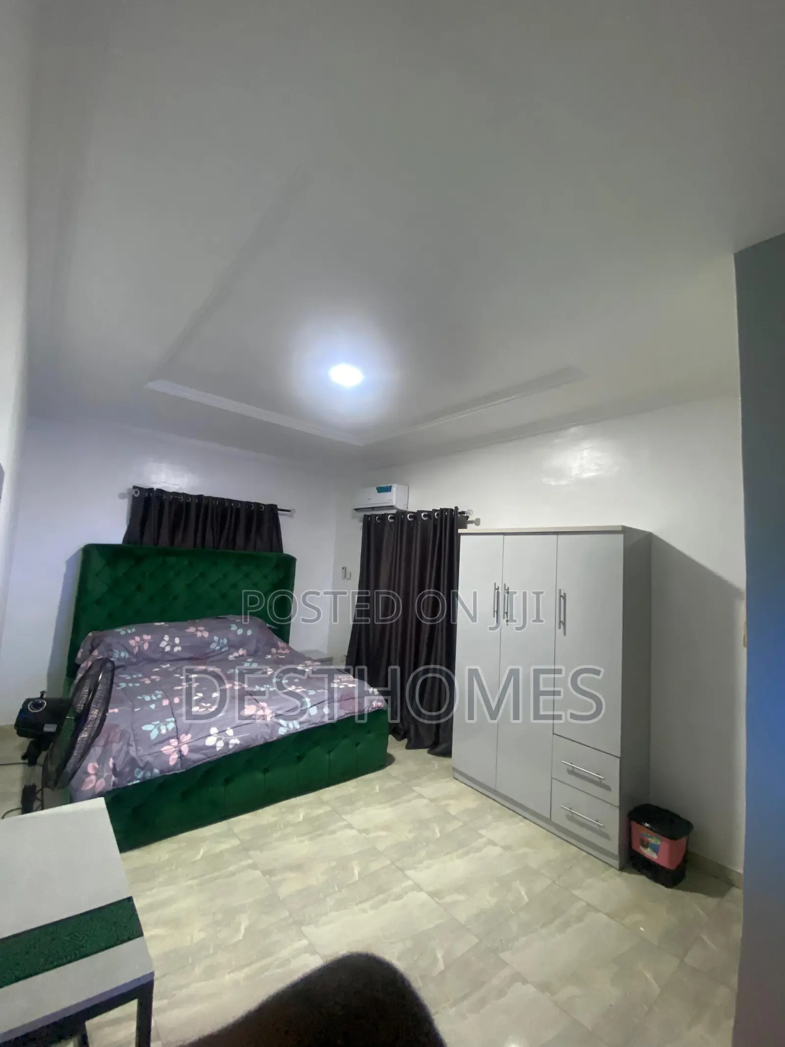Spacious Two Bedroom Apartment in Allen Avenue