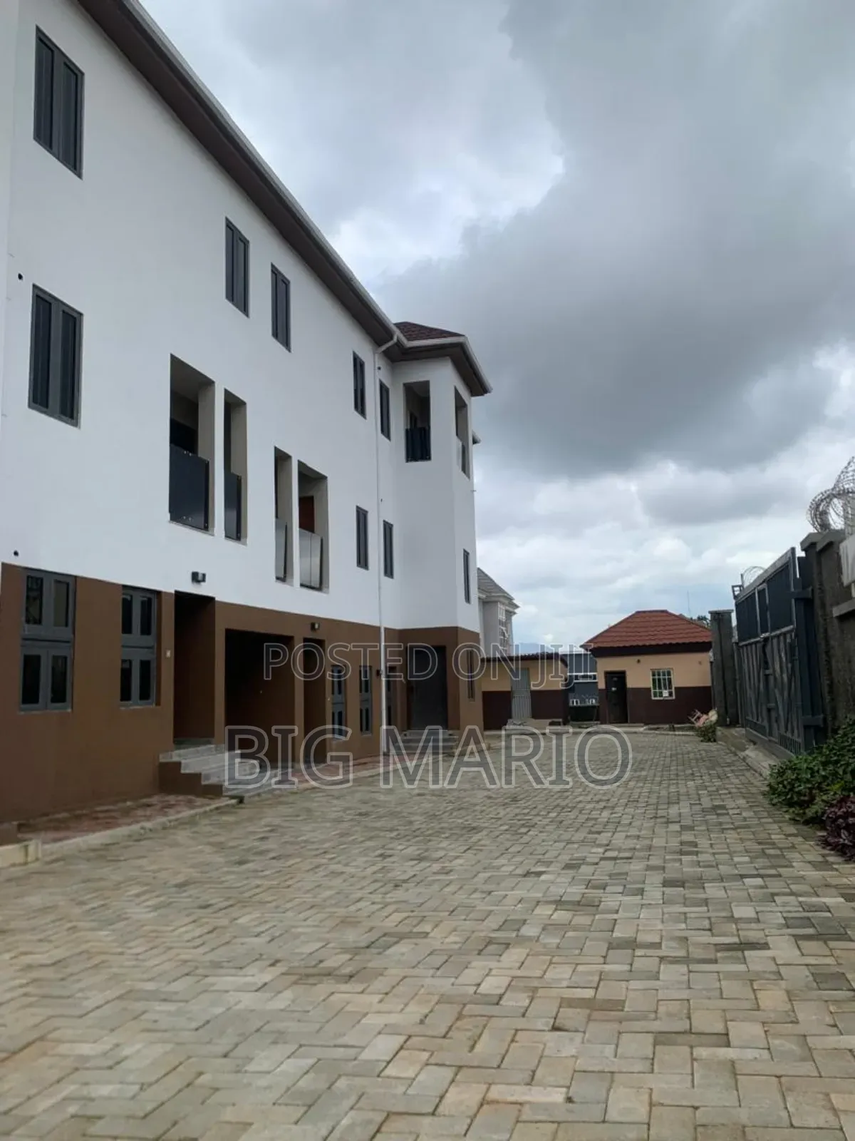3bdrm Block of Flats in Prince Estate, Guzape District for rent in Guzape District
