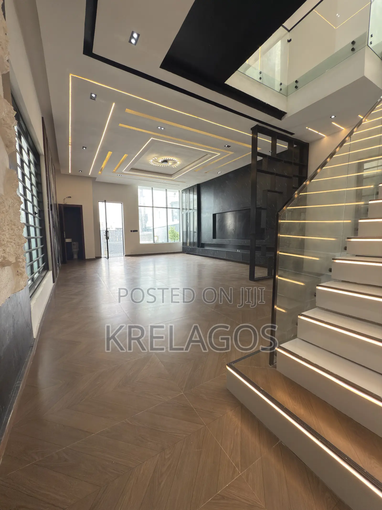 5bdrm Duplex in Ado / Ajah for sale in Ado / Ajah