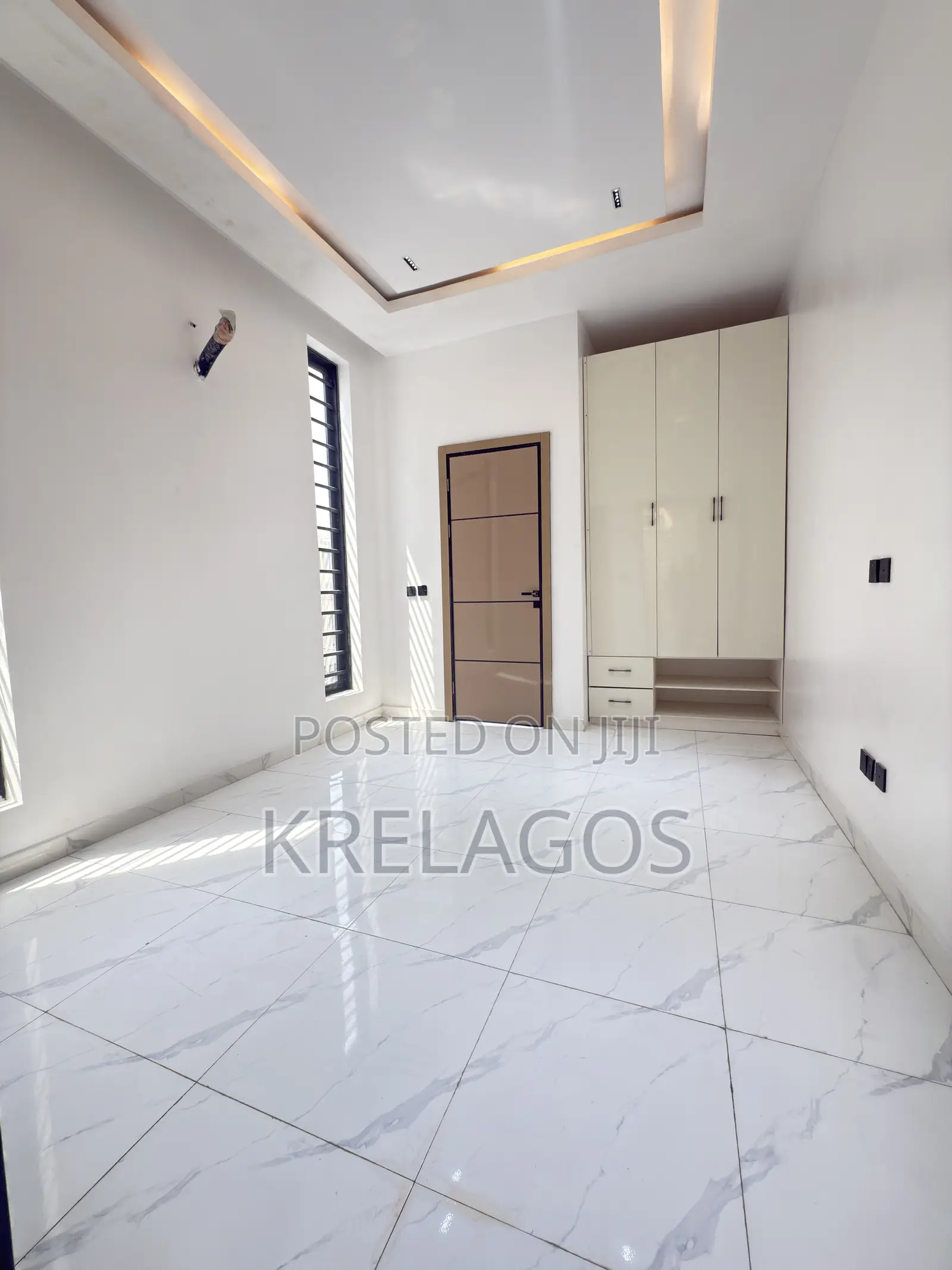 5bdrm Duplex in Ado / Ajah for sale in Ado / Ajah