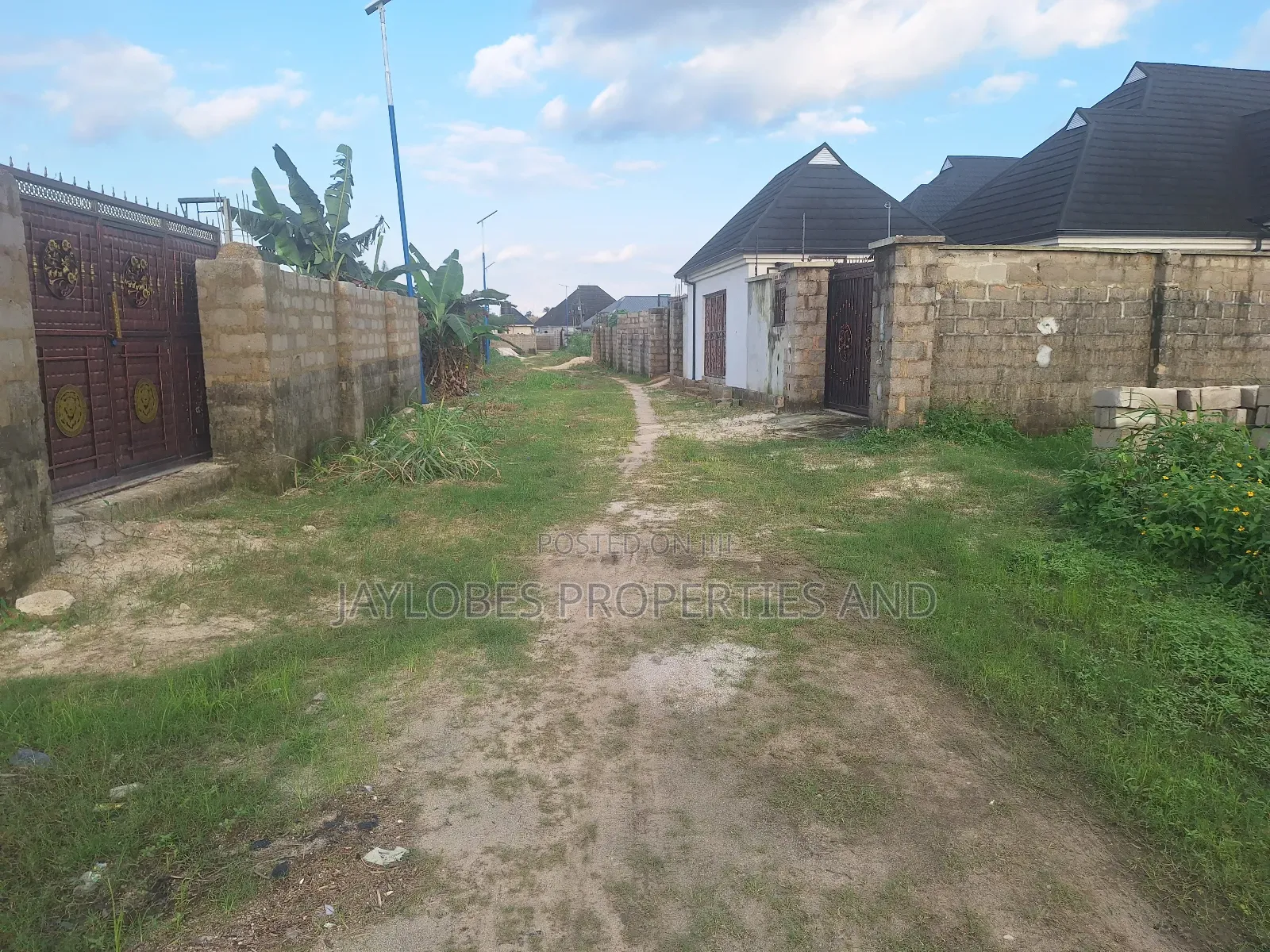 For Sale : 2 Plots at Hospital Estate, Off Eneka-Igwuruta Road, PHC in Obio-Akpor