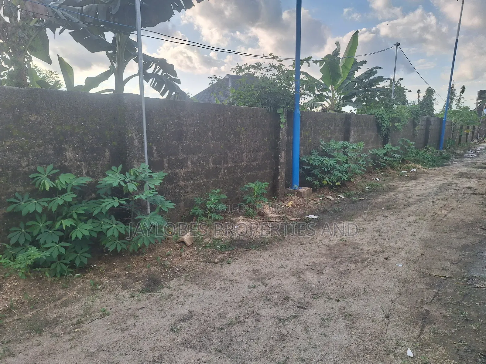 For Sale : 2 Plots at Hospital Estate, Off Eneka-Igwuruta Road, PHC in Obio-Akpor