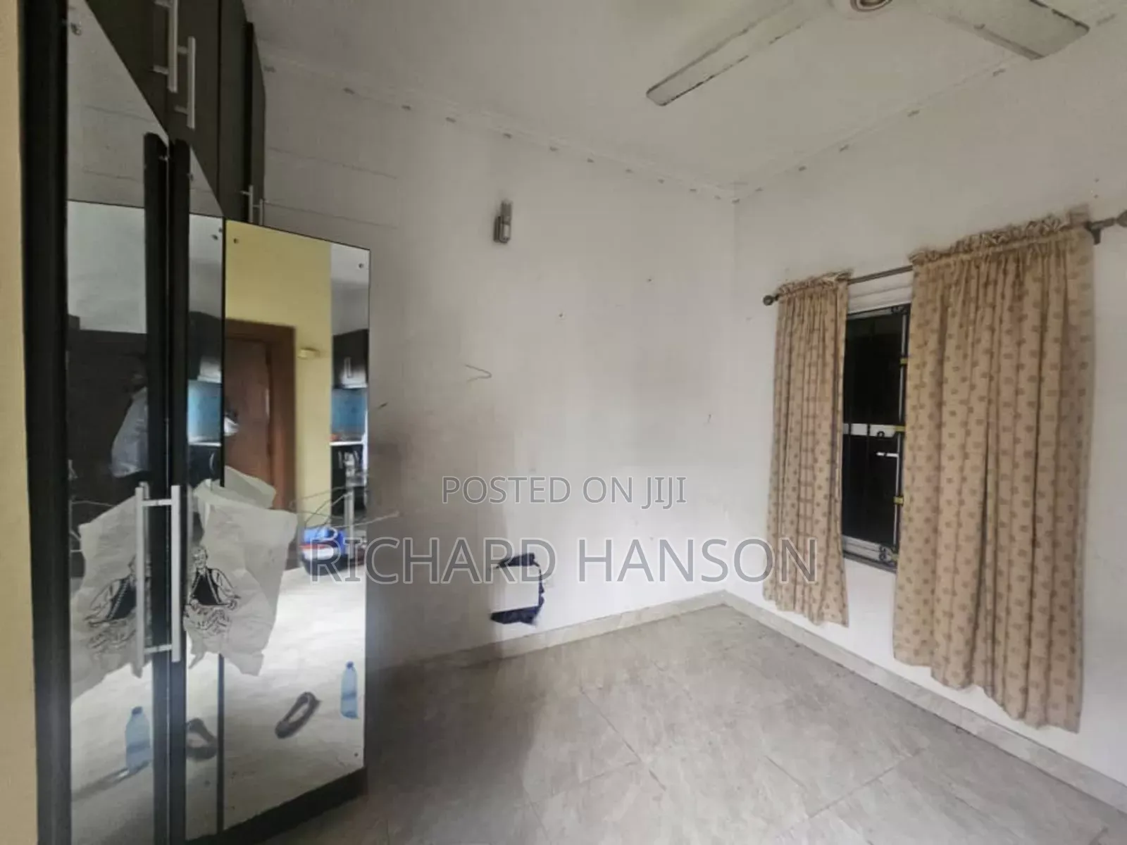 3bdrm Apartment in Inside Old Ikoyi for sale in Old Ikoyi