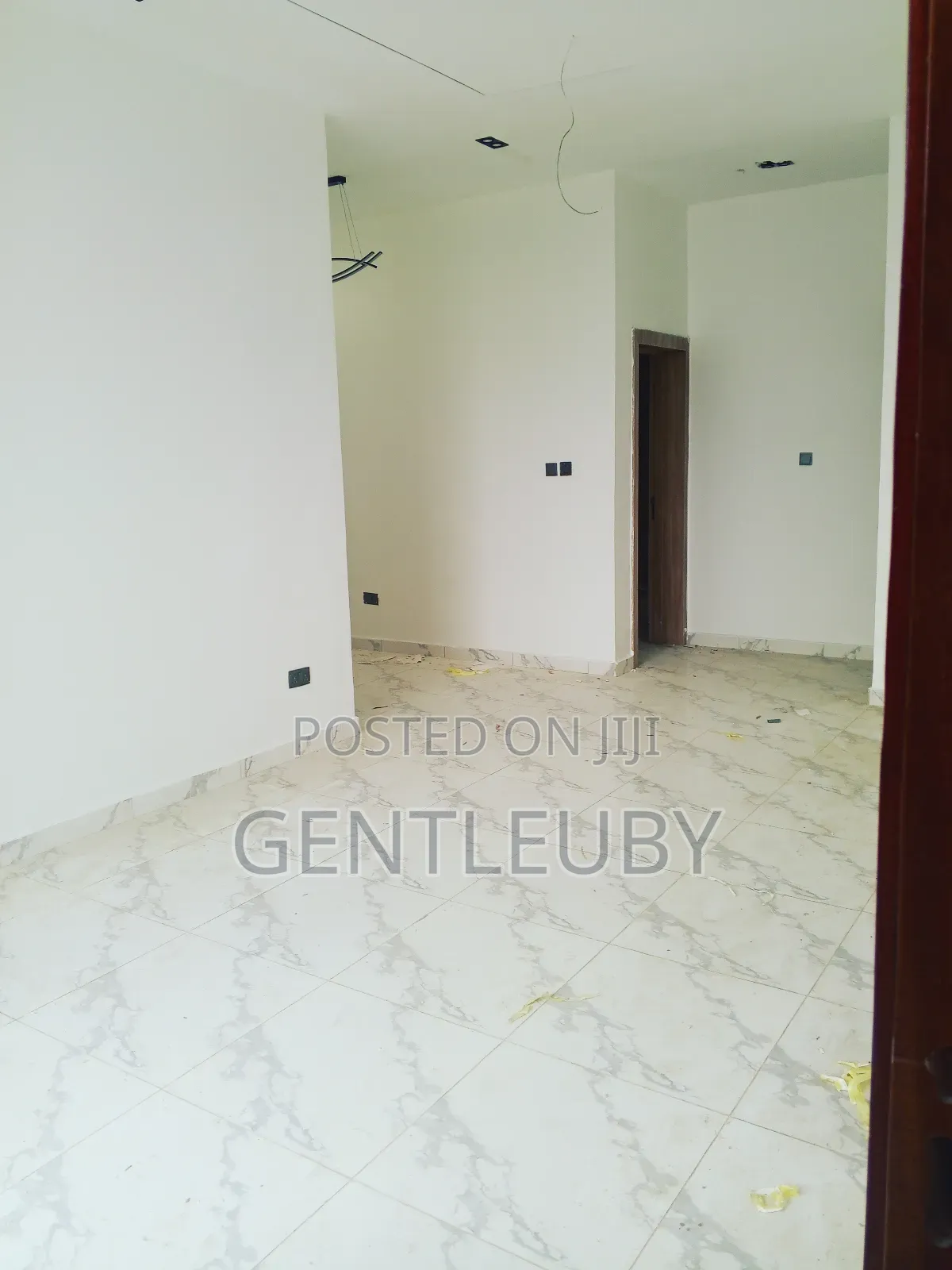 2bdrm Apartment in Crystal Apartment, Lekki Phase 2 for sale in Lekki Phase 2