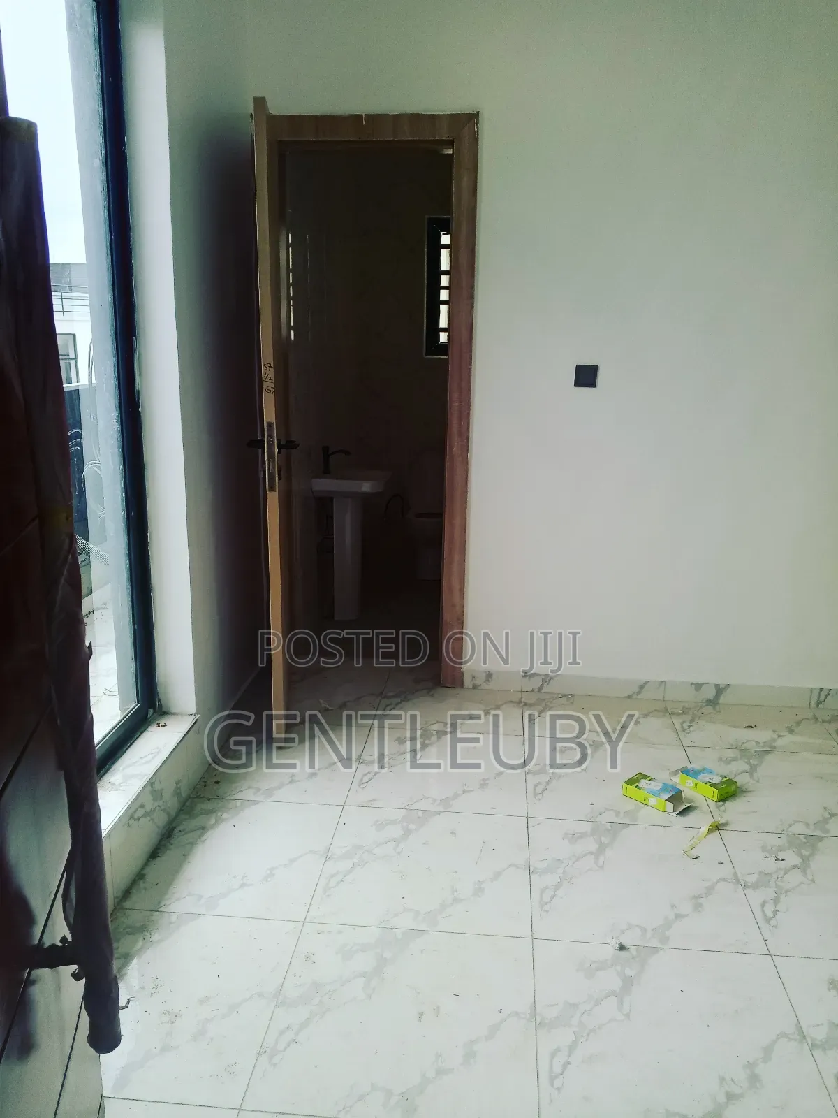 2bdrm Apartment in Crystal Apartment, Lekki Phase 2 for sale in Lekki Phase 2