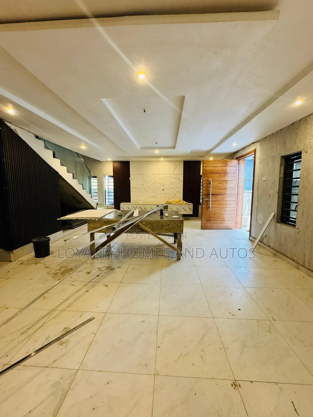 4bdrm Semi Detached Duplex in Surulere Lagos for Sale in Surulere