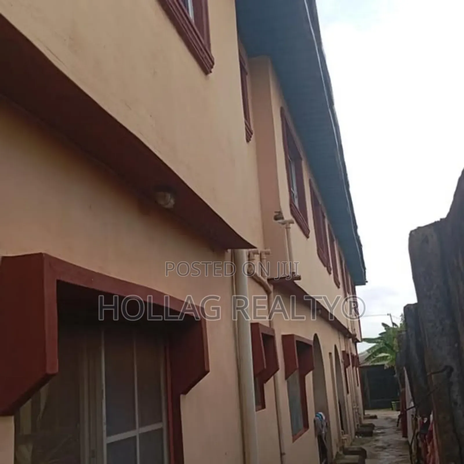2bdrm Block of Flats in Magboro Estate, Obafemi-Owode for sale in Obafemi-Owode