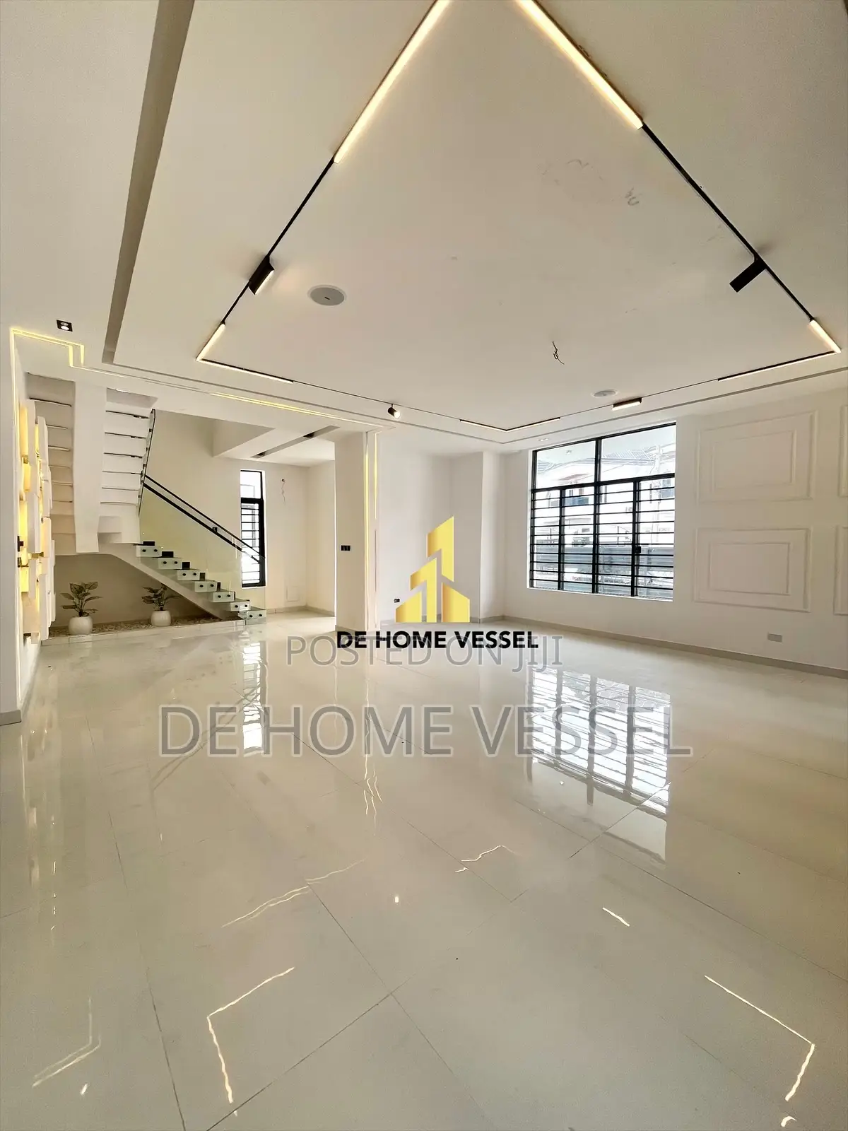 5bdrm Duplex in Lekki for sale in Lekki