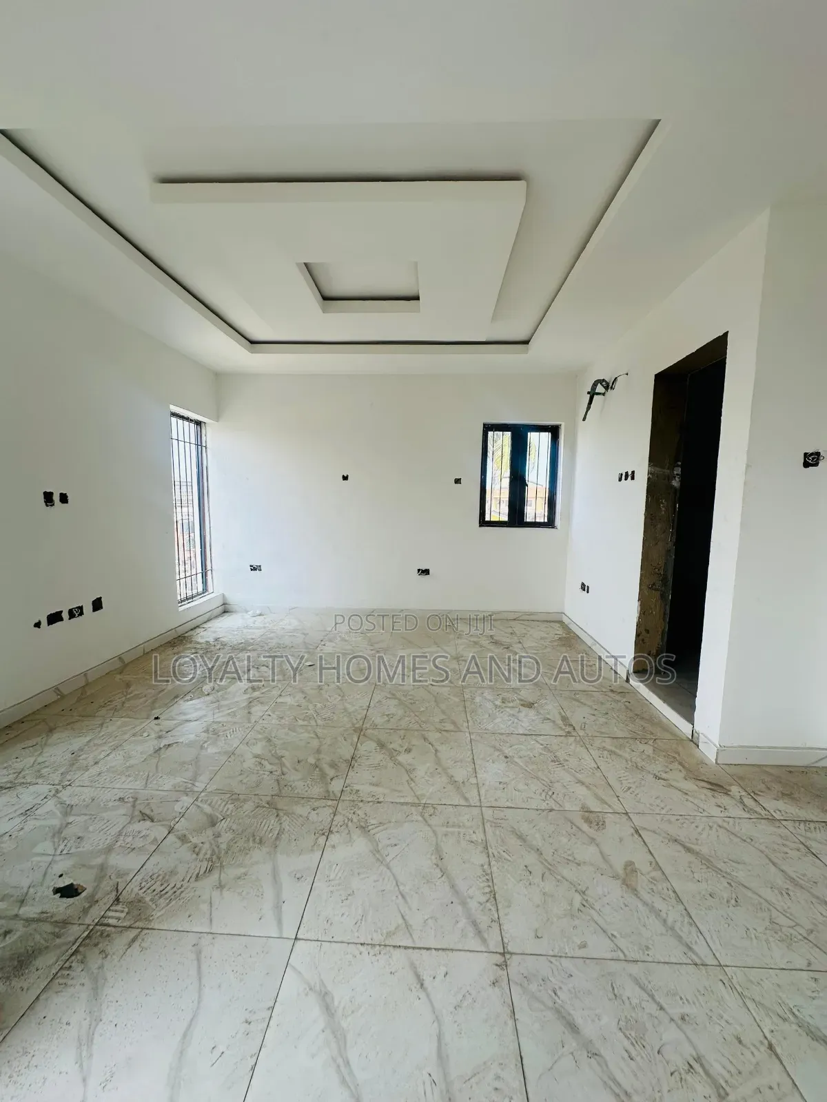 4bdrm Duplex in Obanikoro for sale in Obanikoro